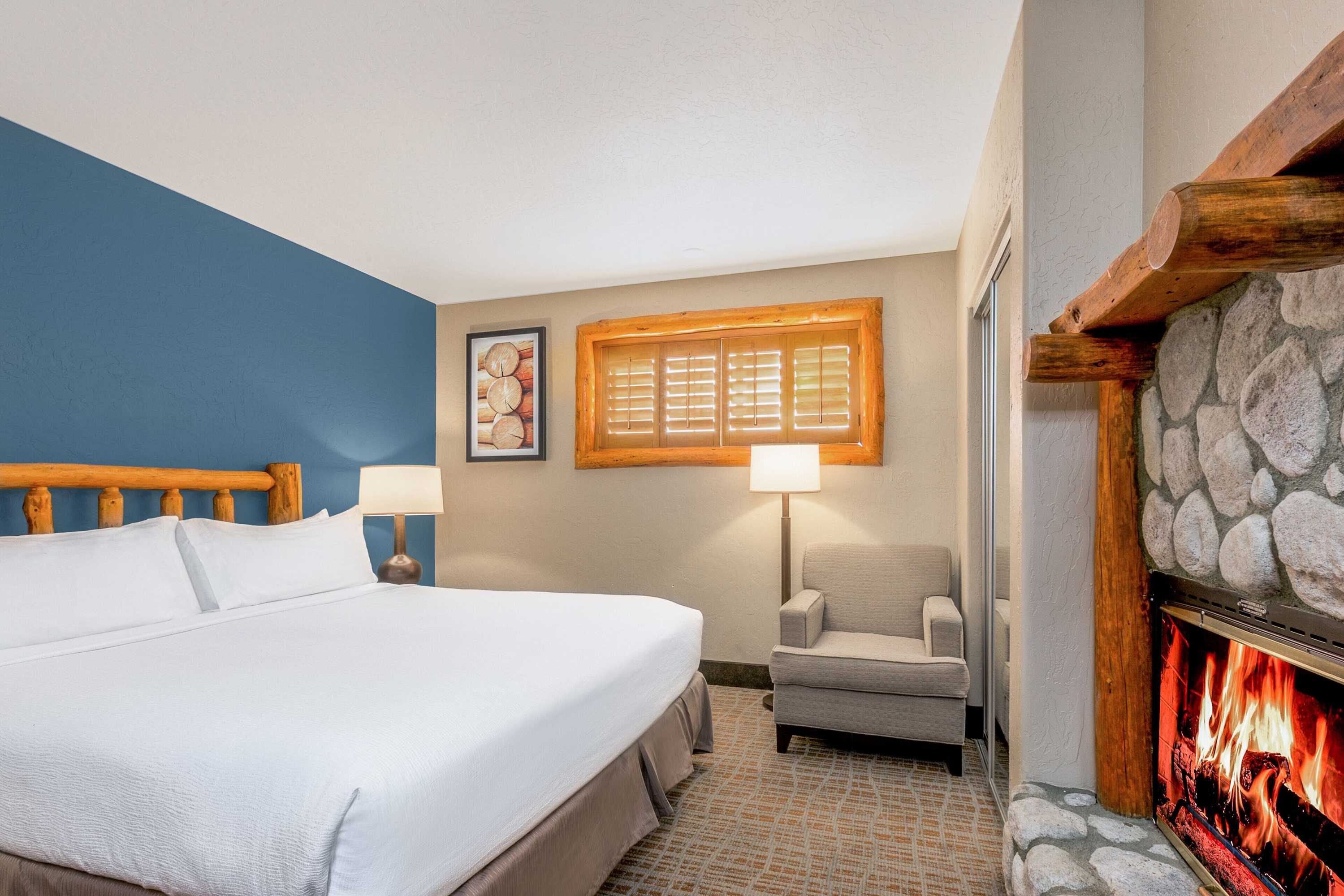 Gift card for Holiday Inn Resort The Lodge At Big Bear Lake by Ihg Gift card for Holiday Inn Resort The Lodge At Big Bear Lake by Ihg