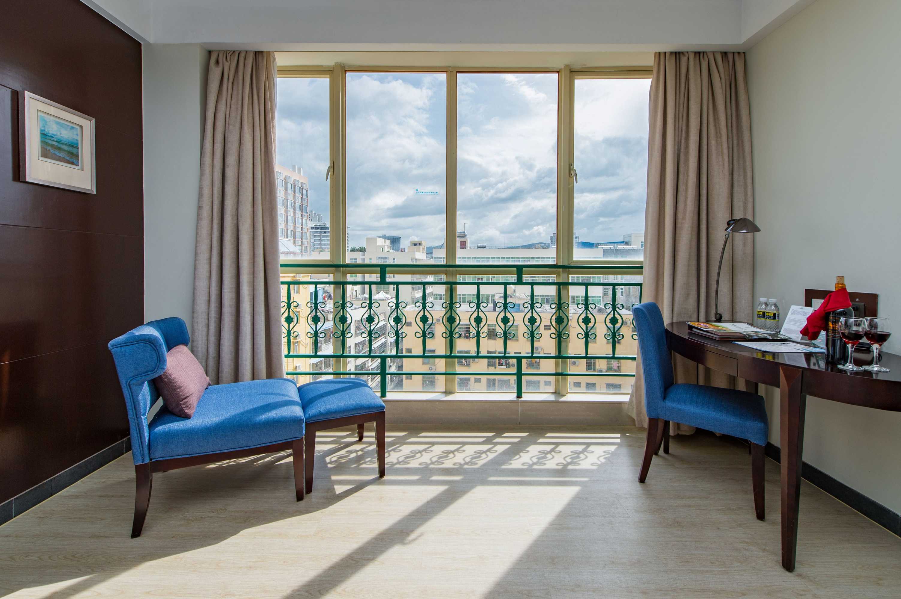 Gift card for Shengyi Holiday Villa Hotel Gift card for Shengyi Holiday Villa Hotel