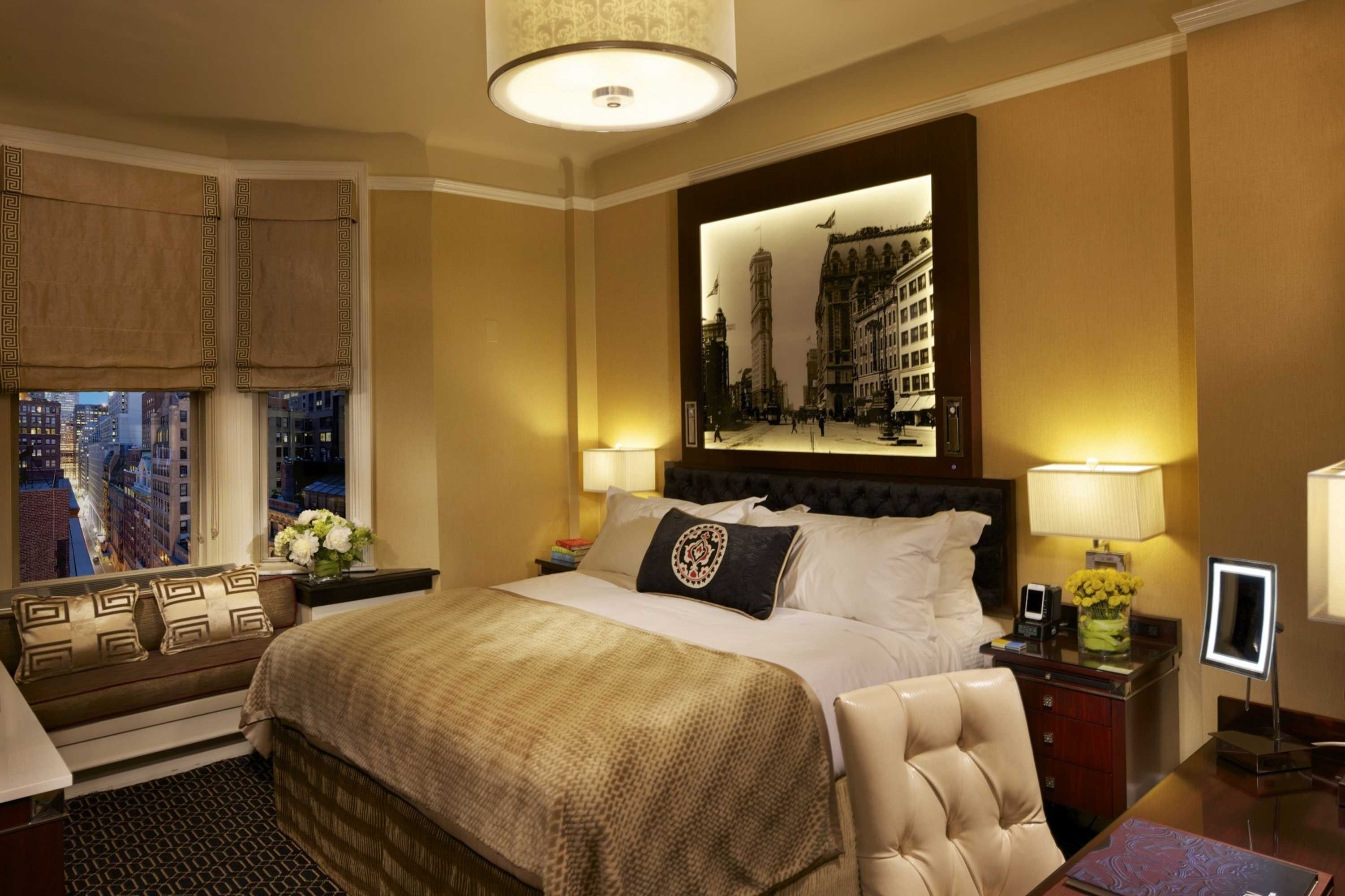 Gift card for The Algonquin Hotel Times Square, Autograph Collection Gift card for The Algonquin Hotel Times Square, Autograph Collection