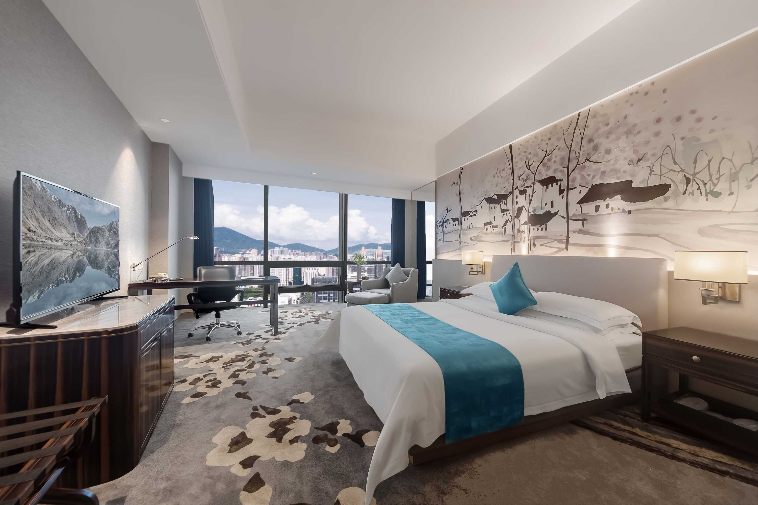 Gift card for Huaqiang Plaza Hotel Shenzhen, Enjoy Complimentary Mini Bar & Night Snack, Add Breakfast - Enjoy Complimentary Afternoon Tea Gift card for Huaqiang Plaza Hotel Shenzhen, Enjoy Complimentary Mini Bar & Night Snack, Add Breakfast - Enjoy Complimentary Afternoon Tea