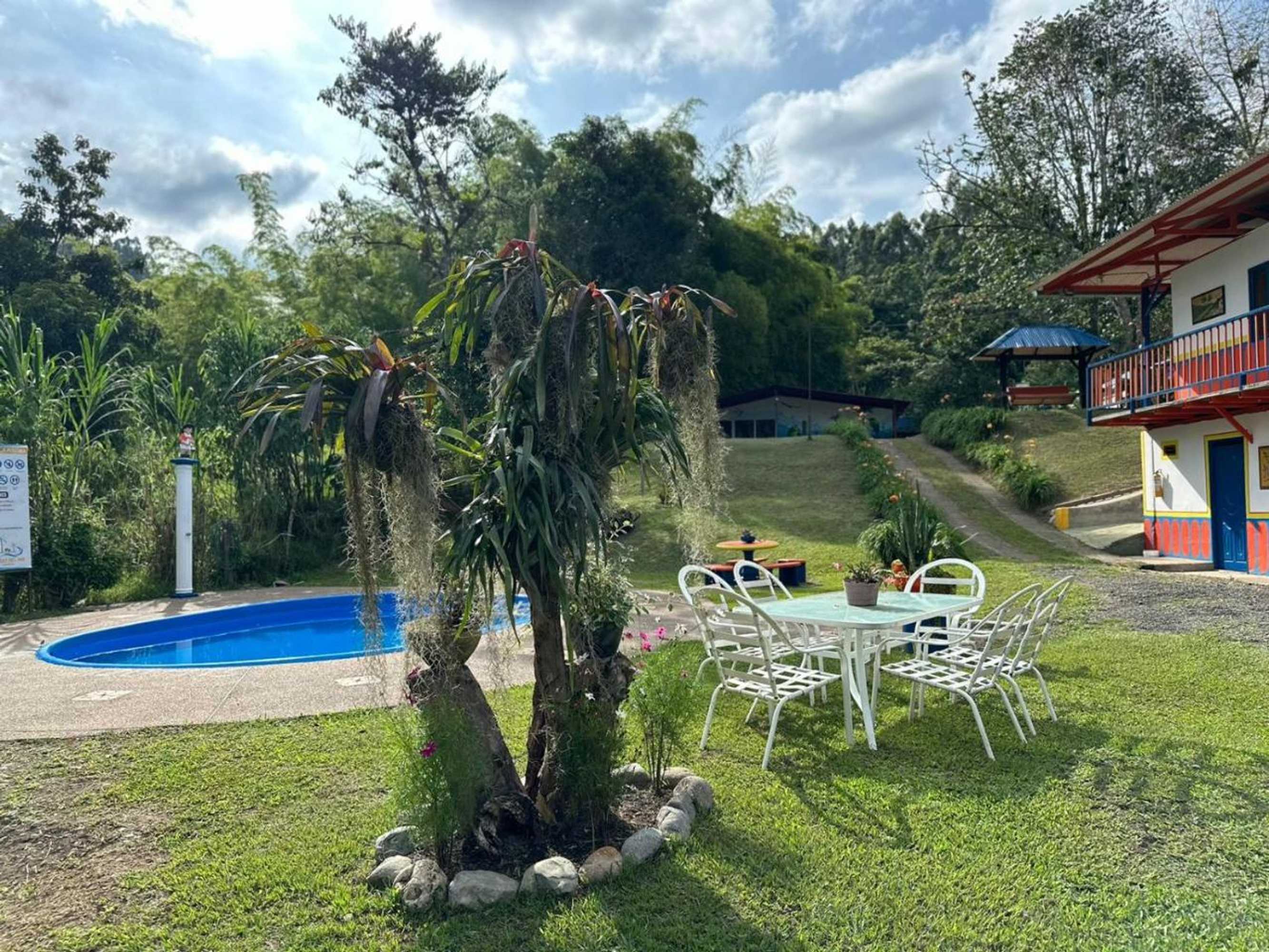Gift card for Casa Campestre Brisas Del Rio