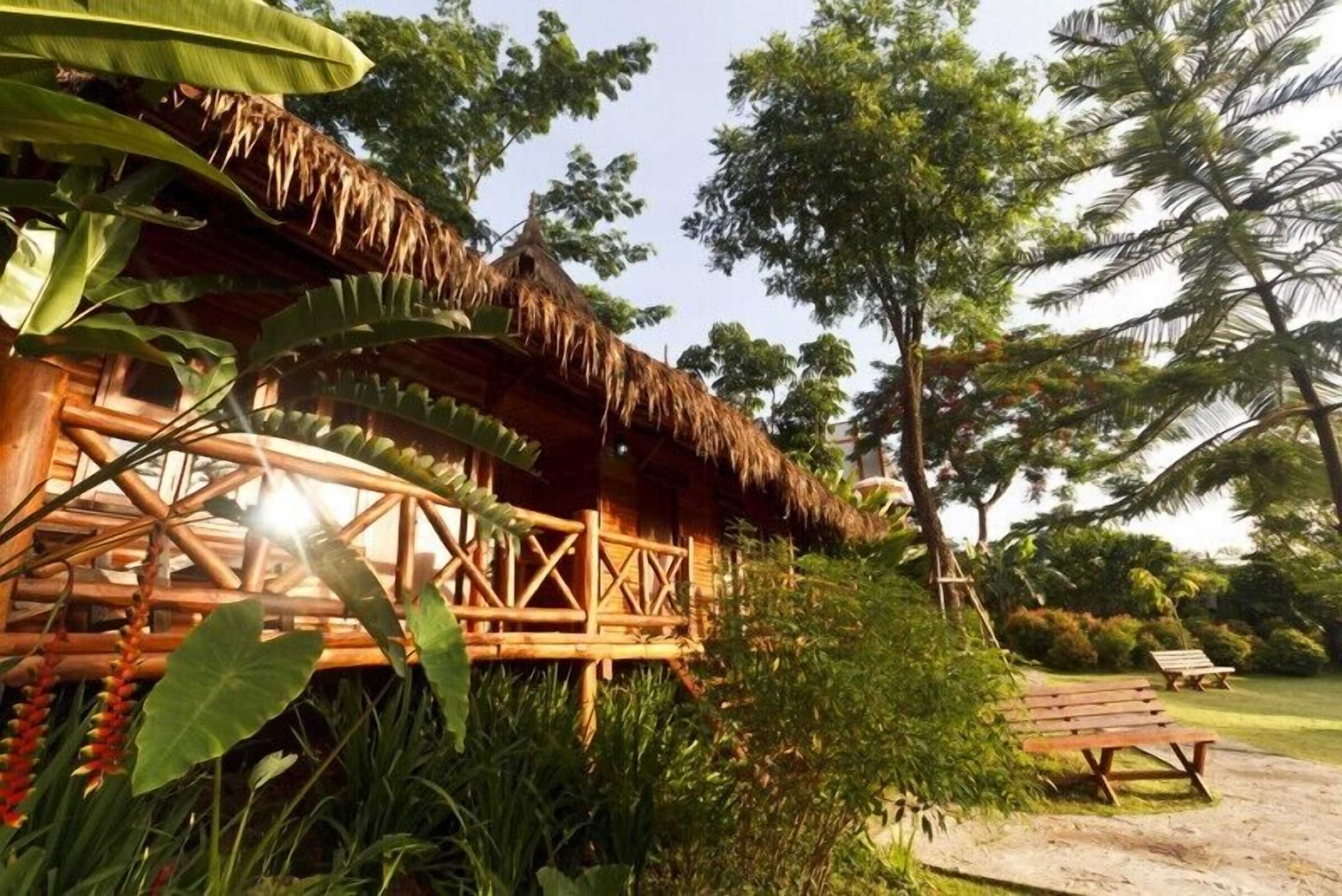 Gift card for Gin's Maekhong View Resort & Spa Gift card for Gin's Maekhong View Resort & Spa