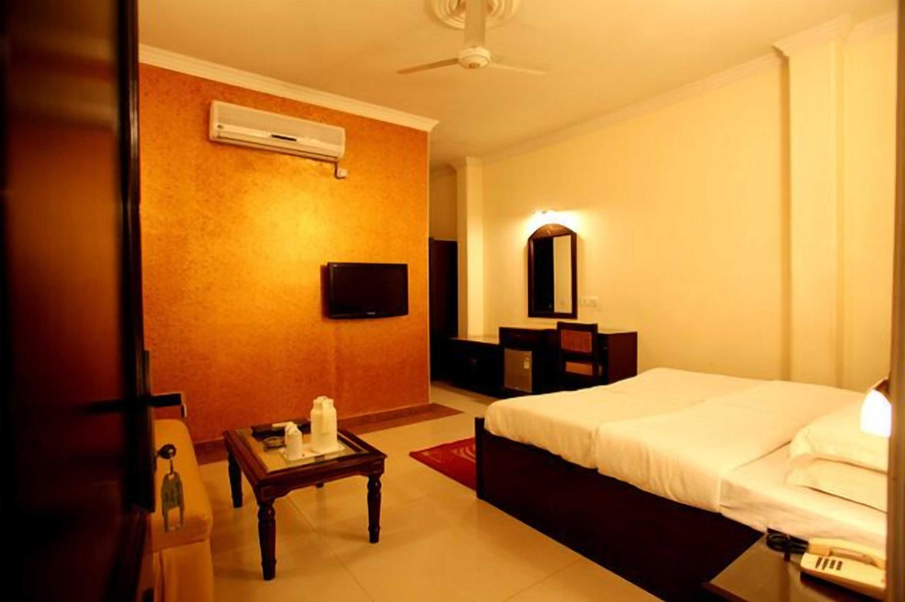 Gift card for Mahalakshmi Palace Hotel Gift card for Mahalakshmi Palace Hotel