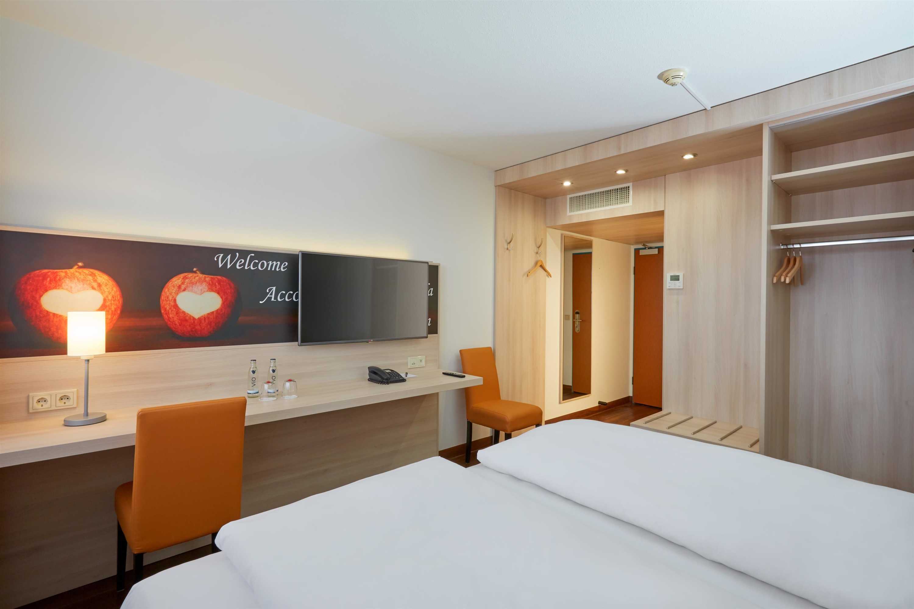 Gift card for H+ Hotel Stuttgart Herrenberg Gift card for H+ Hotel Stuttgart Herrenberg