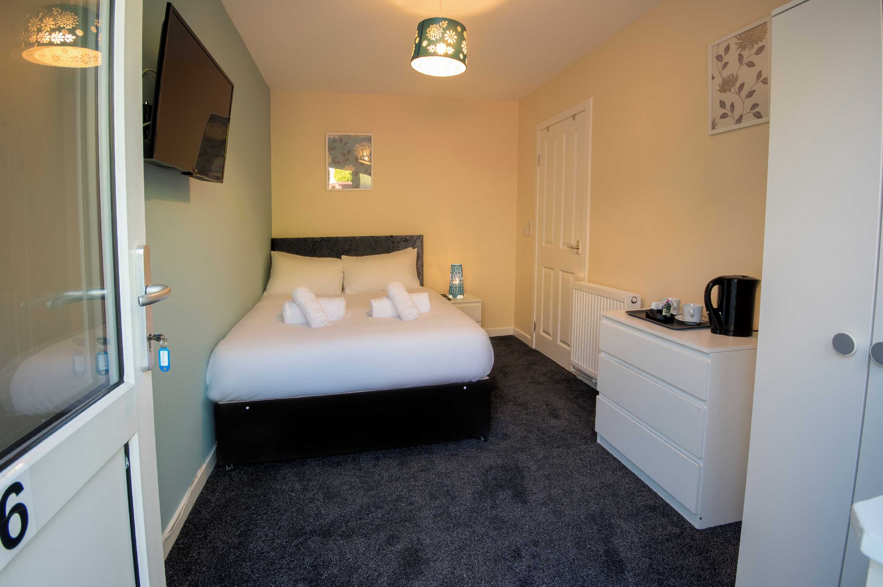 Gift card for Irvine Riverside Guesthouse by Paymán Club Gift card for Irvine Riverside Guesthouse by Paymán Club