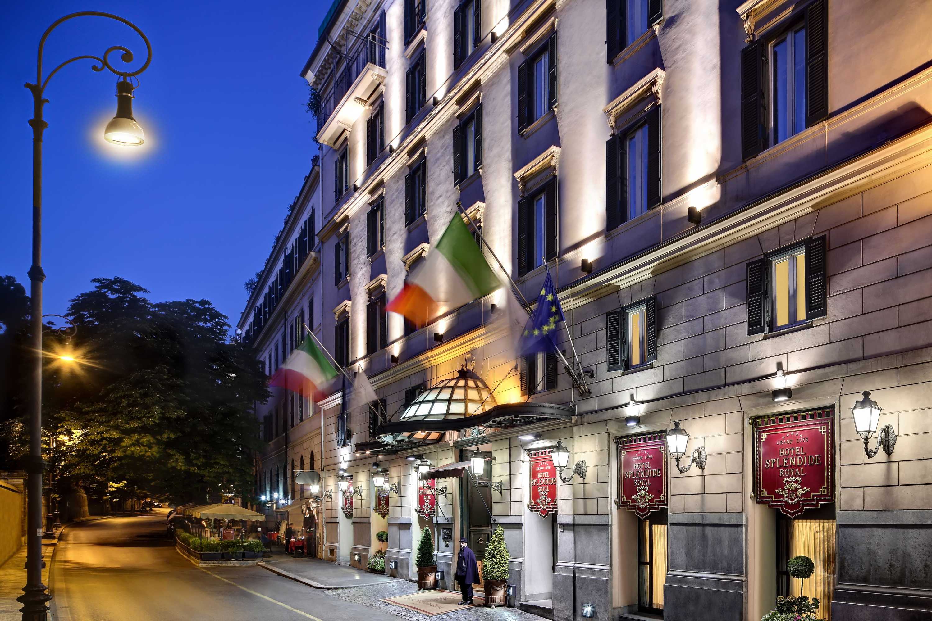 Gift card for Hotel Splendide Royal - The Leading Hotels of The World Gift card for Hotel Splendide Royal - The Leading Hotels of The World