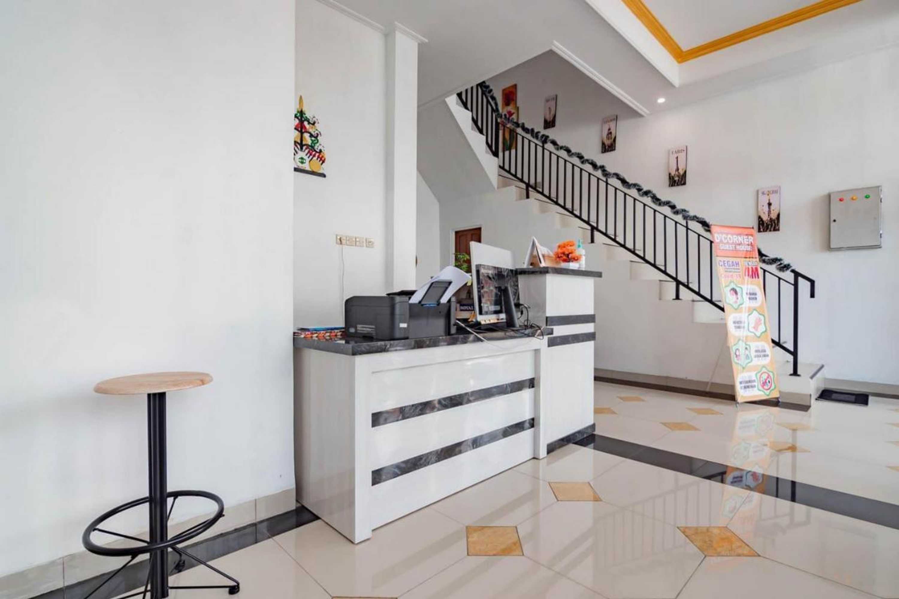 Gift card for Urbanview Hotel Bundaran Besar Palangkaraya by Reddoorz Gift card for Urbanview Hotel Bundaran Besar Palangkaraya by Reddoorz
