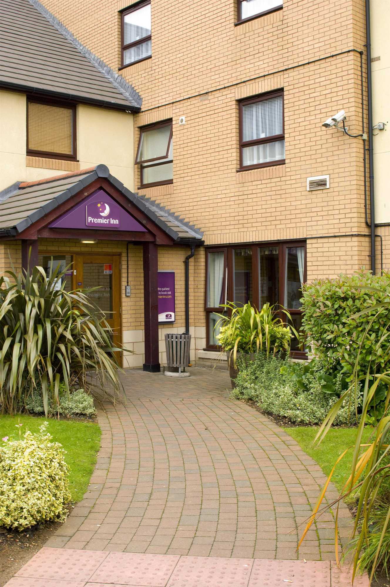Gift card for Premier Inn Rugby North (m6 Jct1) Gift card for Premier Inn Rugby North (m6 Jct1)