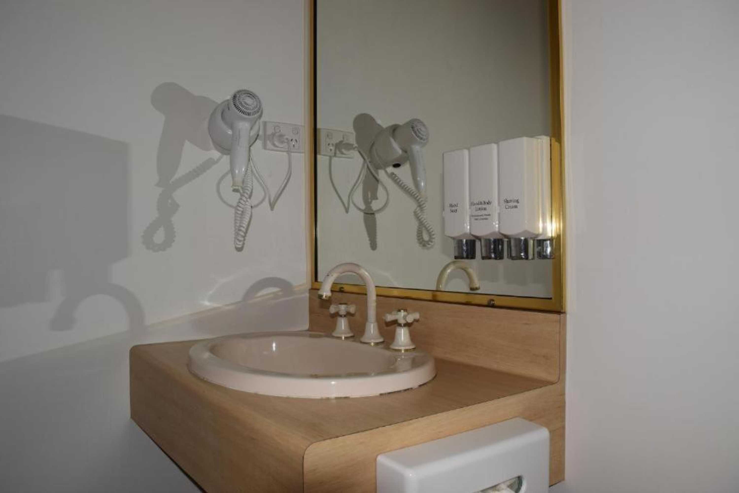 Gift card for Warwick Vines Motel