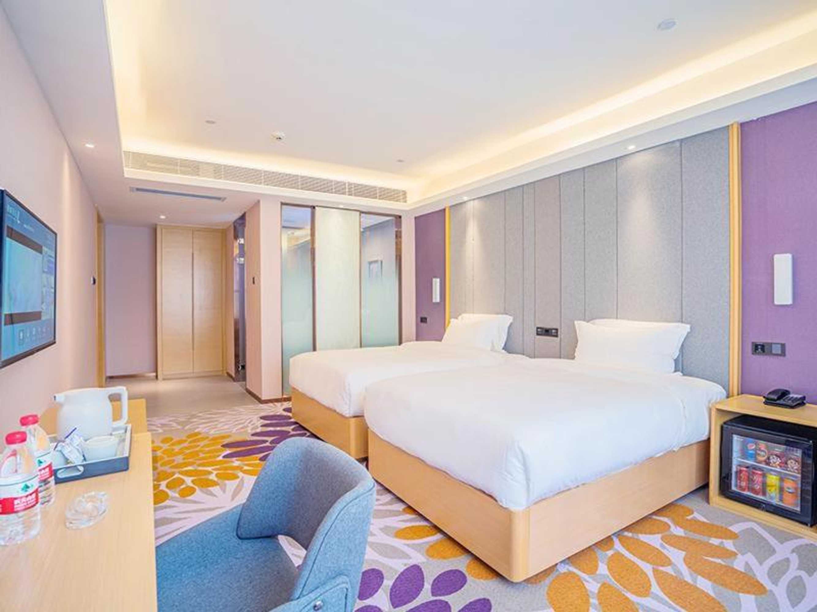Gift card for Lavande Hotel Zhaoqing Qixingyan Scenic Spot Yihua International Square Gift card for Lavande Hotel Zhaoqing Qixingyan Scenic Spot Yihua International Square