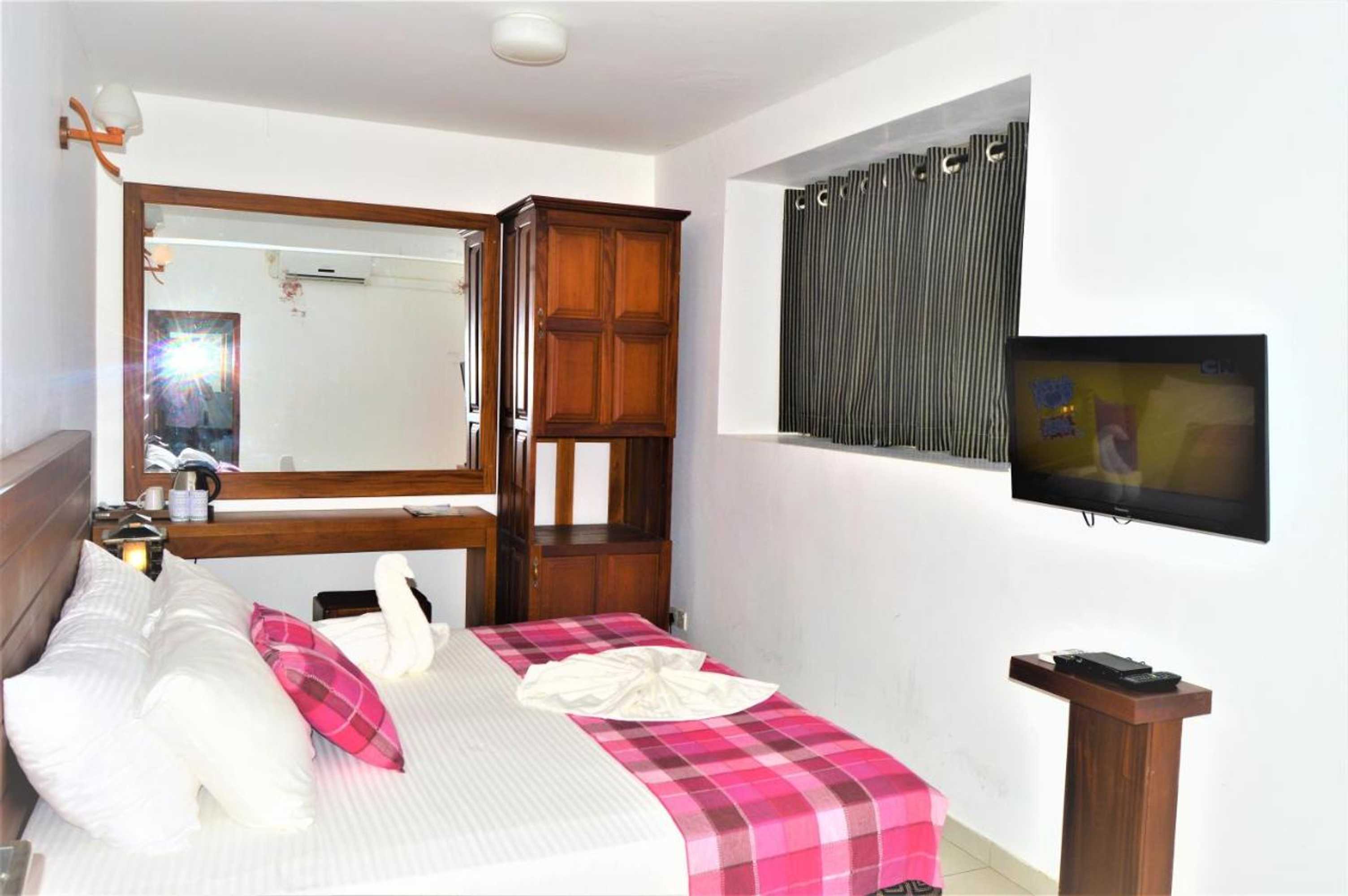 Gift card for Hotel Pinnalanda - New Deal! Half Off Airport Pickups Available Gift card for Hotel Pinnalanda - New Deal! Half Off Airport Pickups Available