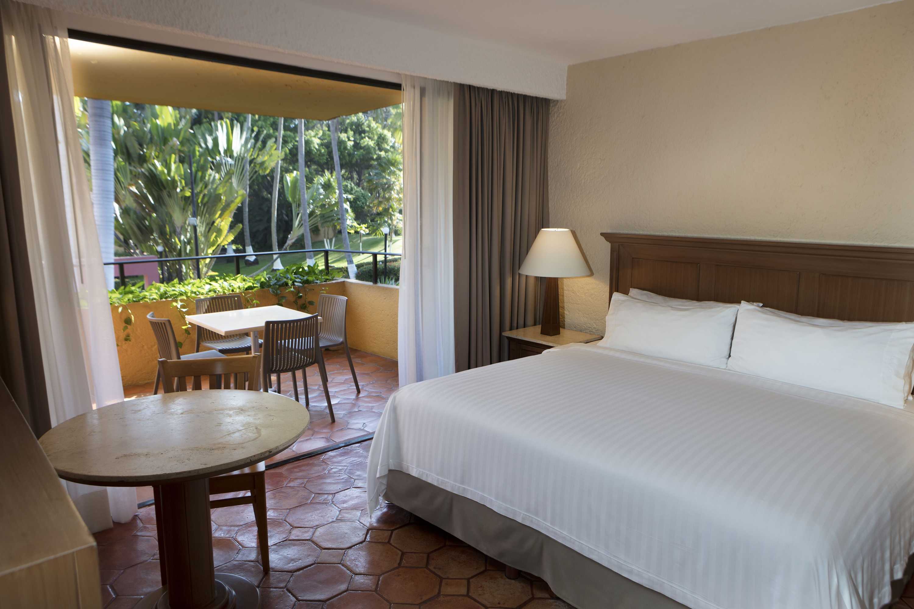 Gift card for Holiday Inn Resort Ixtapa All-Inclusive by Ihg Gift card for Holiday Inn Resort Ixtapa All-Inclusive by Ihg