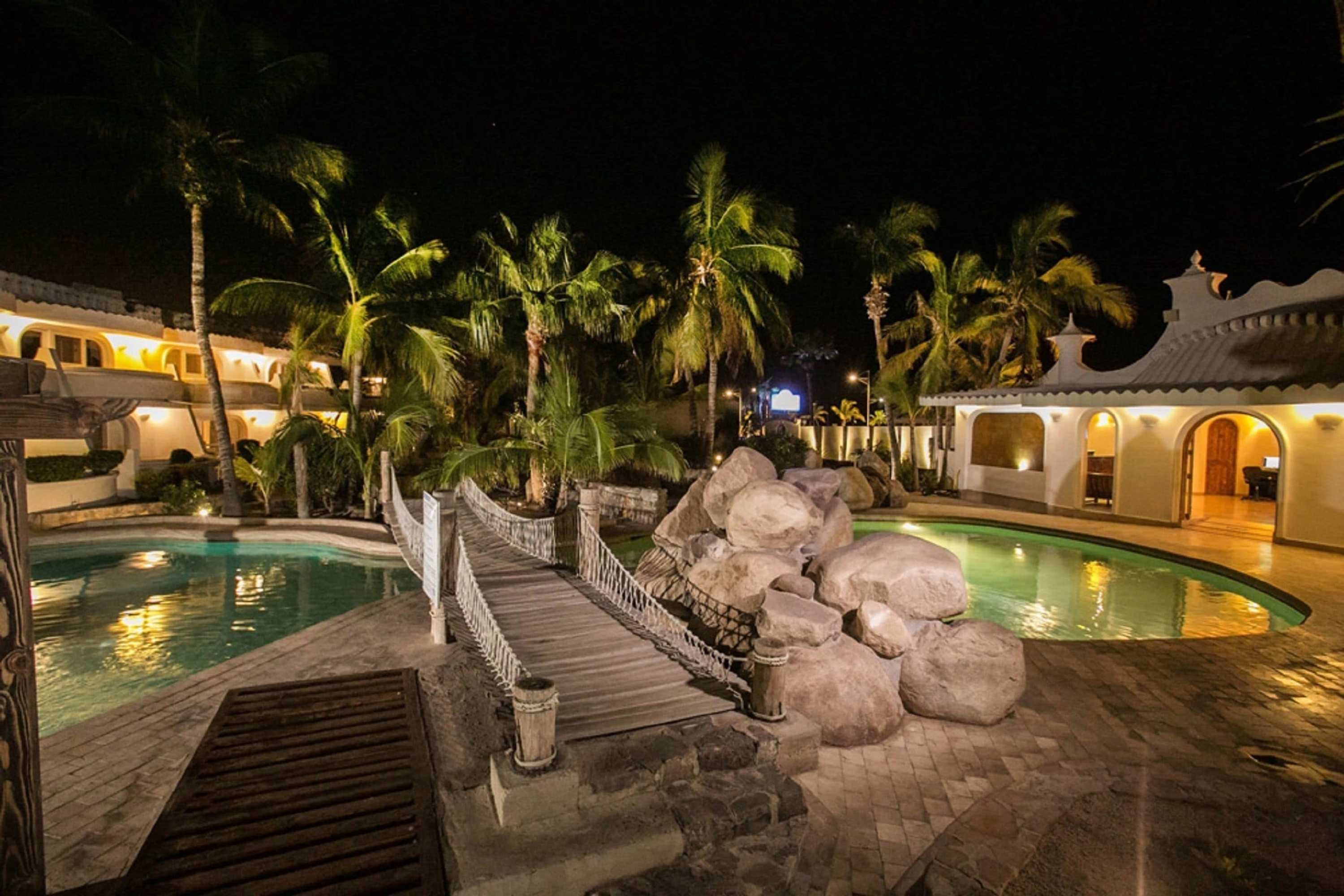 Gift card for Club el Moro Hotel Suites Gift card for Club el Moro Hotel Suites