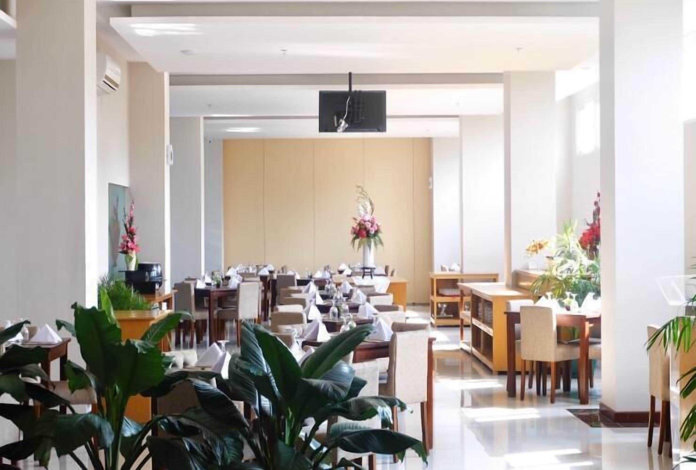 Gift card for Syariah Radho Hotel Sengkaling Gift card for Syariah Radho Hotel Sengkaling