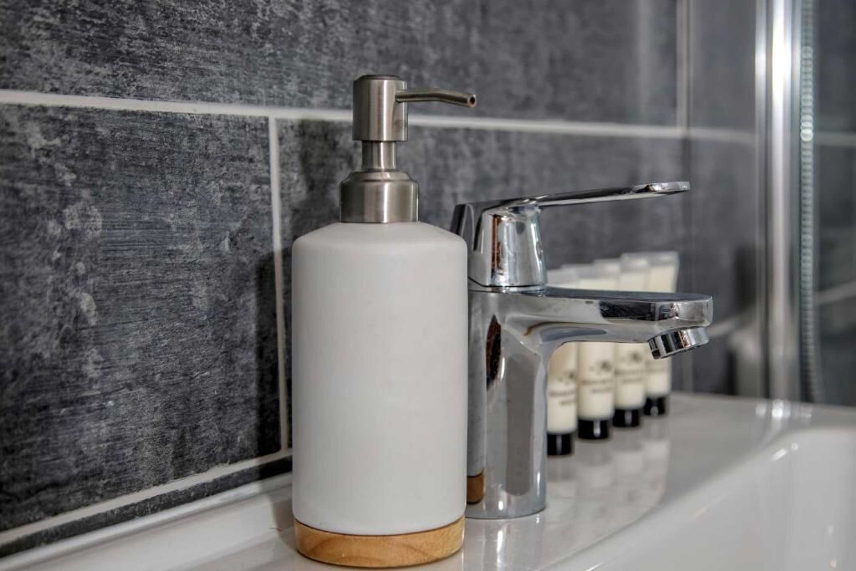 Gift card for Canada Lodge And Lake