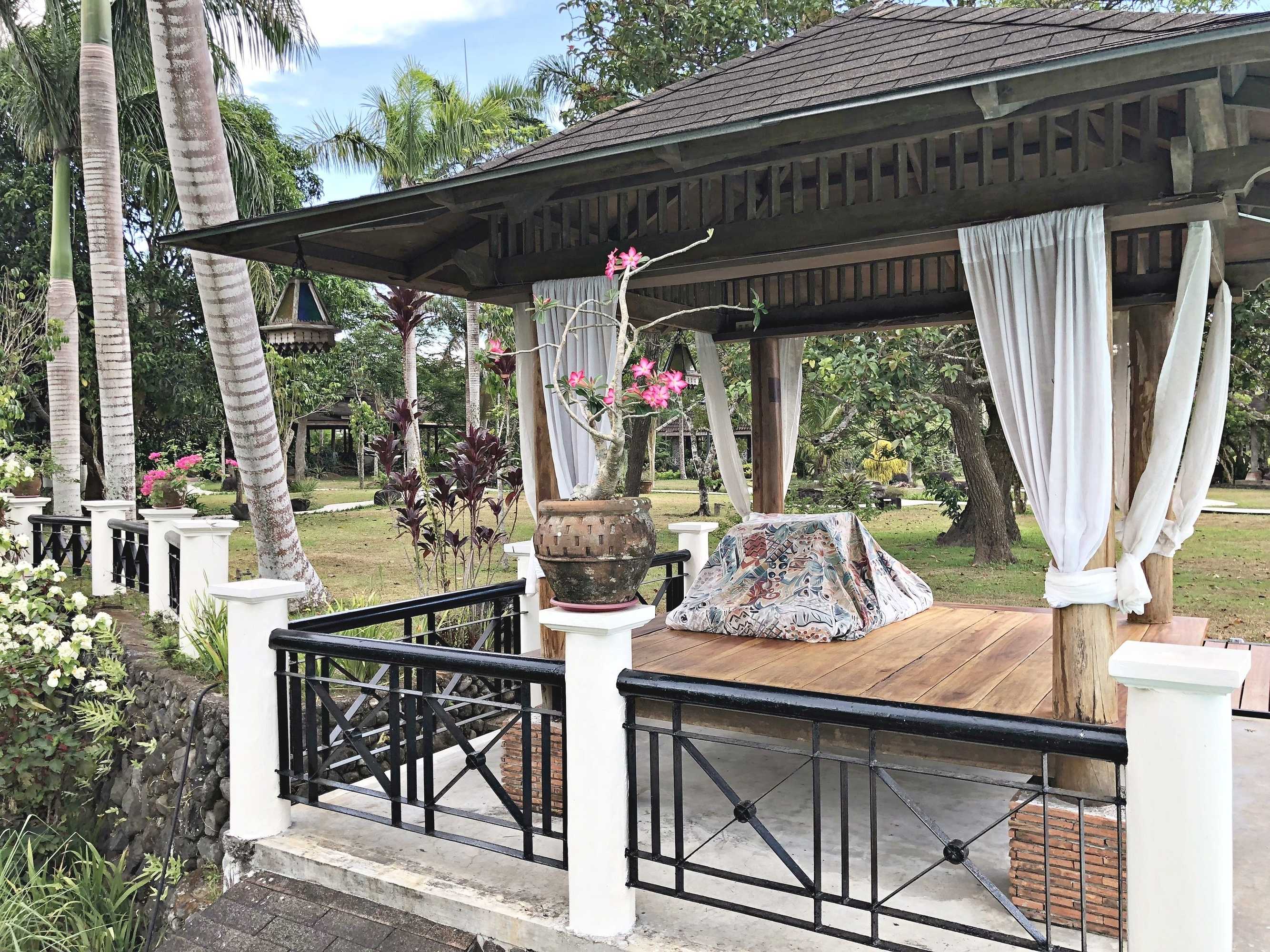 Gift card for Overlooking Lagoon at Sitio de Amor Gift card for Overlooking Lagoon at Sitio de Amor