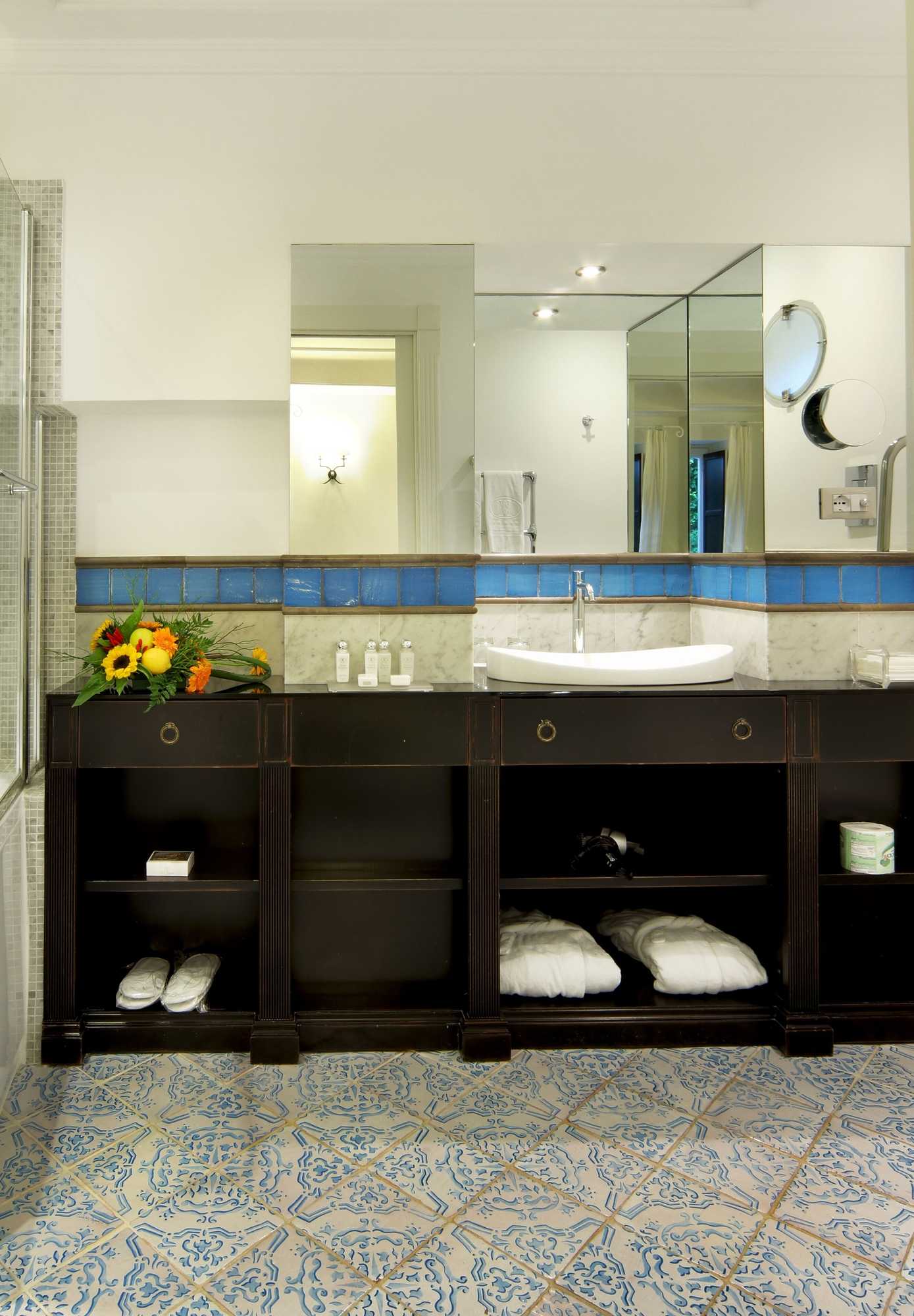 Gift card for Villa Athena Resort