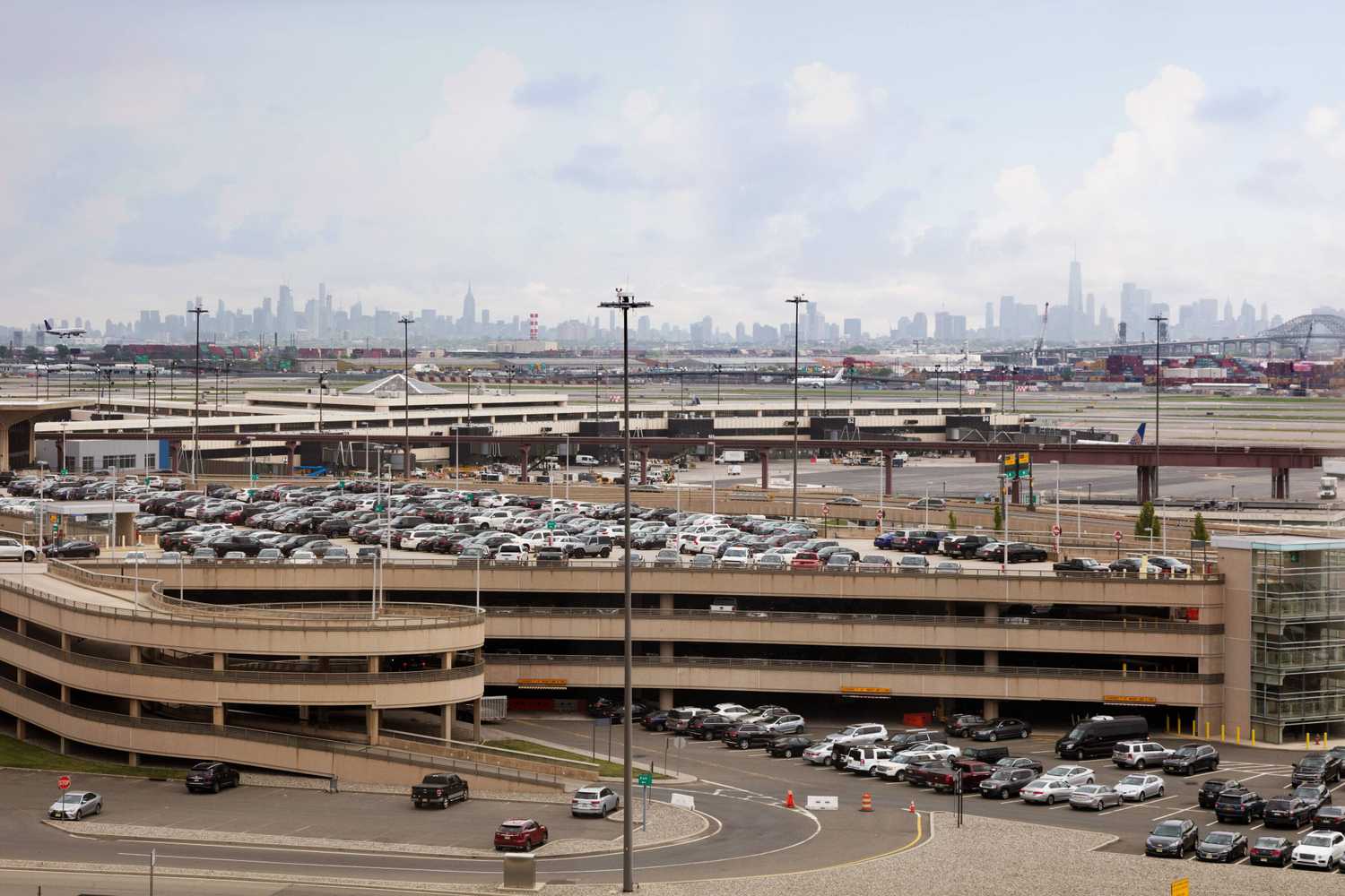 Gift card for Newark Liberty International Airport Marriott Gift card for Newark Liberty International Airport Marriott