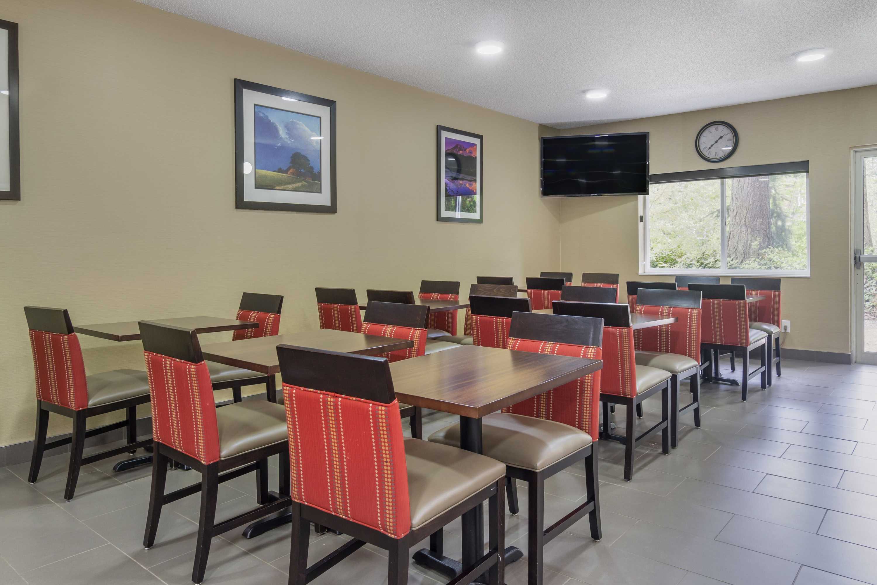 Gift card for Comfort Inn & Suites Bothell - Seattle North Gift card for Comfort Inn & Suites Bothell - Seattle North