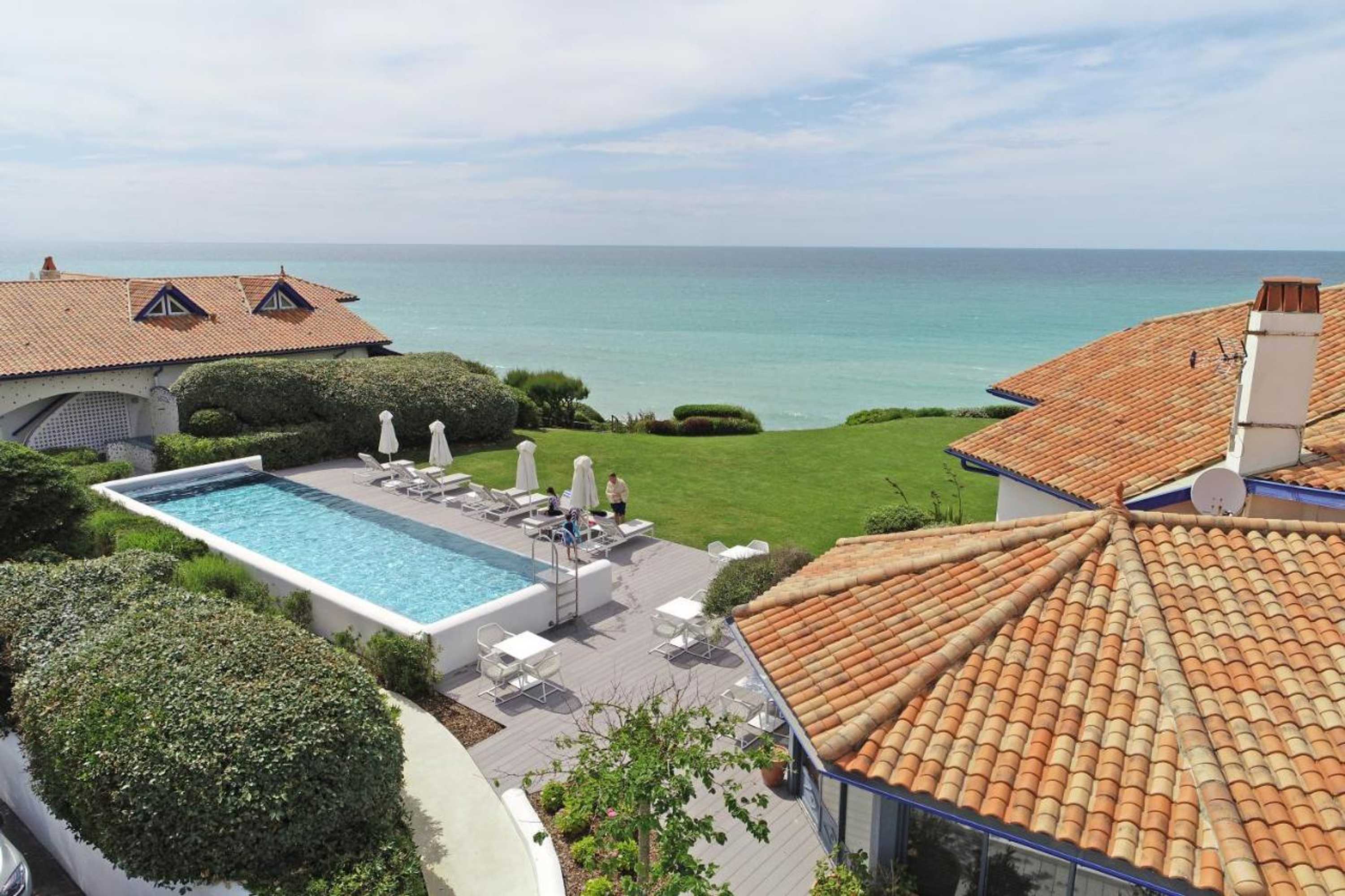 Gift card for La Villa Larche Gift card for La Villa Larche