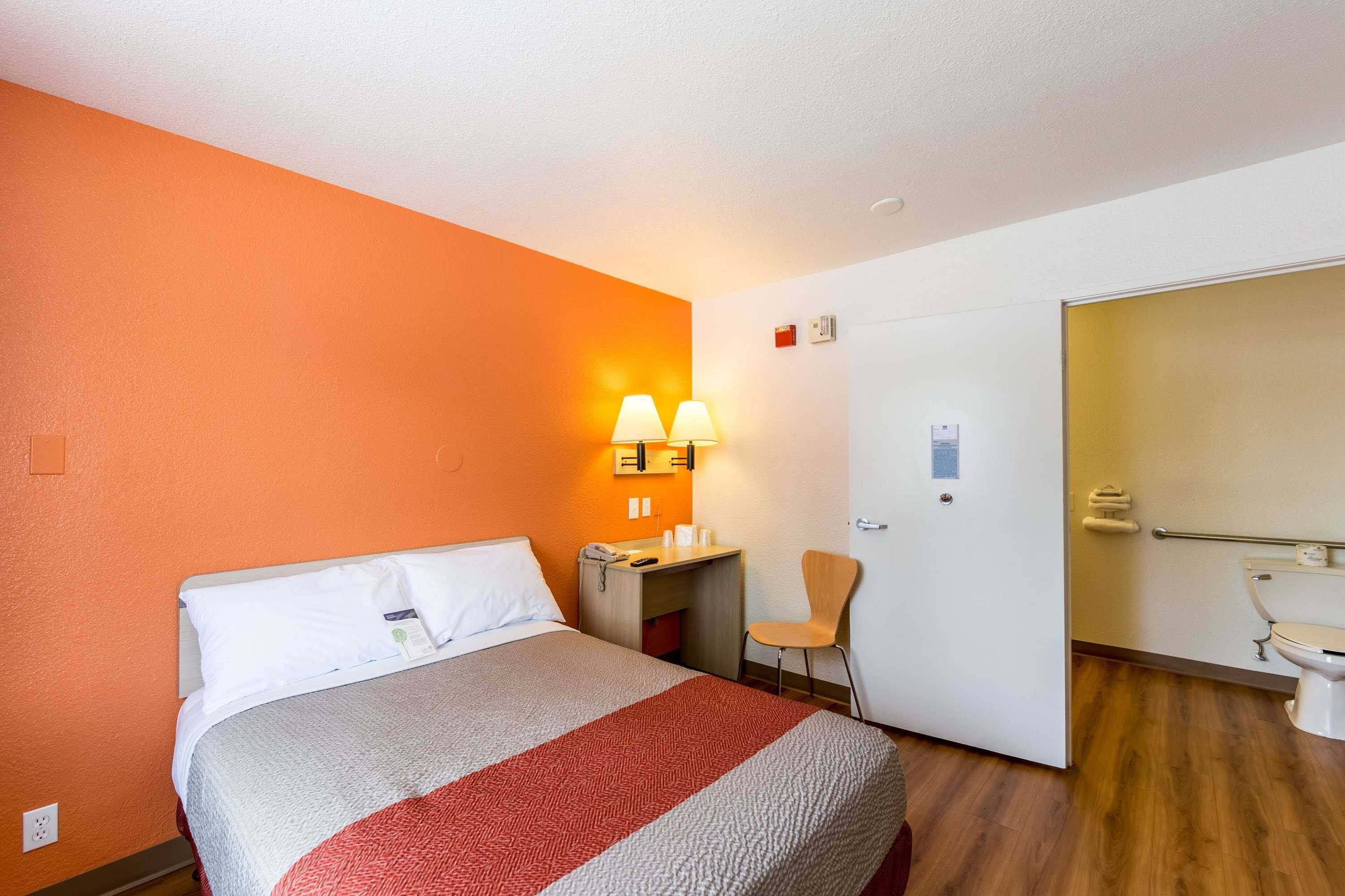 Gift card for Motel 6 Klamath Falls, OR Gift card for Motel 6 Klamath Falls, OR