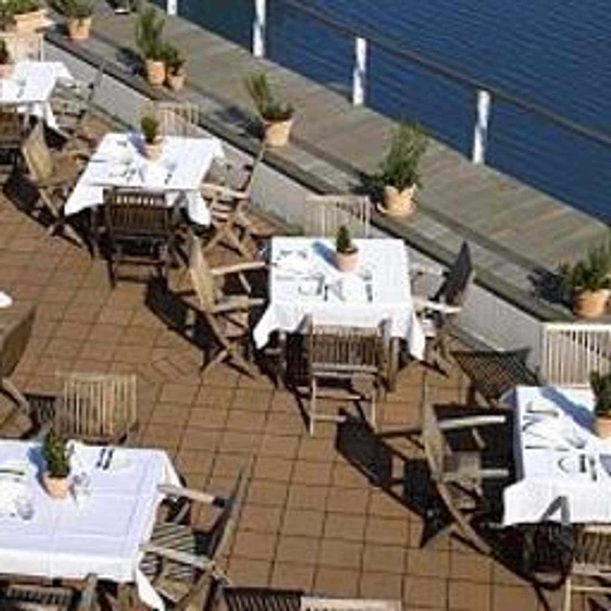 Gift card for Golfhotel & Restaurant Lindenhof Gift card for Golfhotel & Restaurant Lindenhof