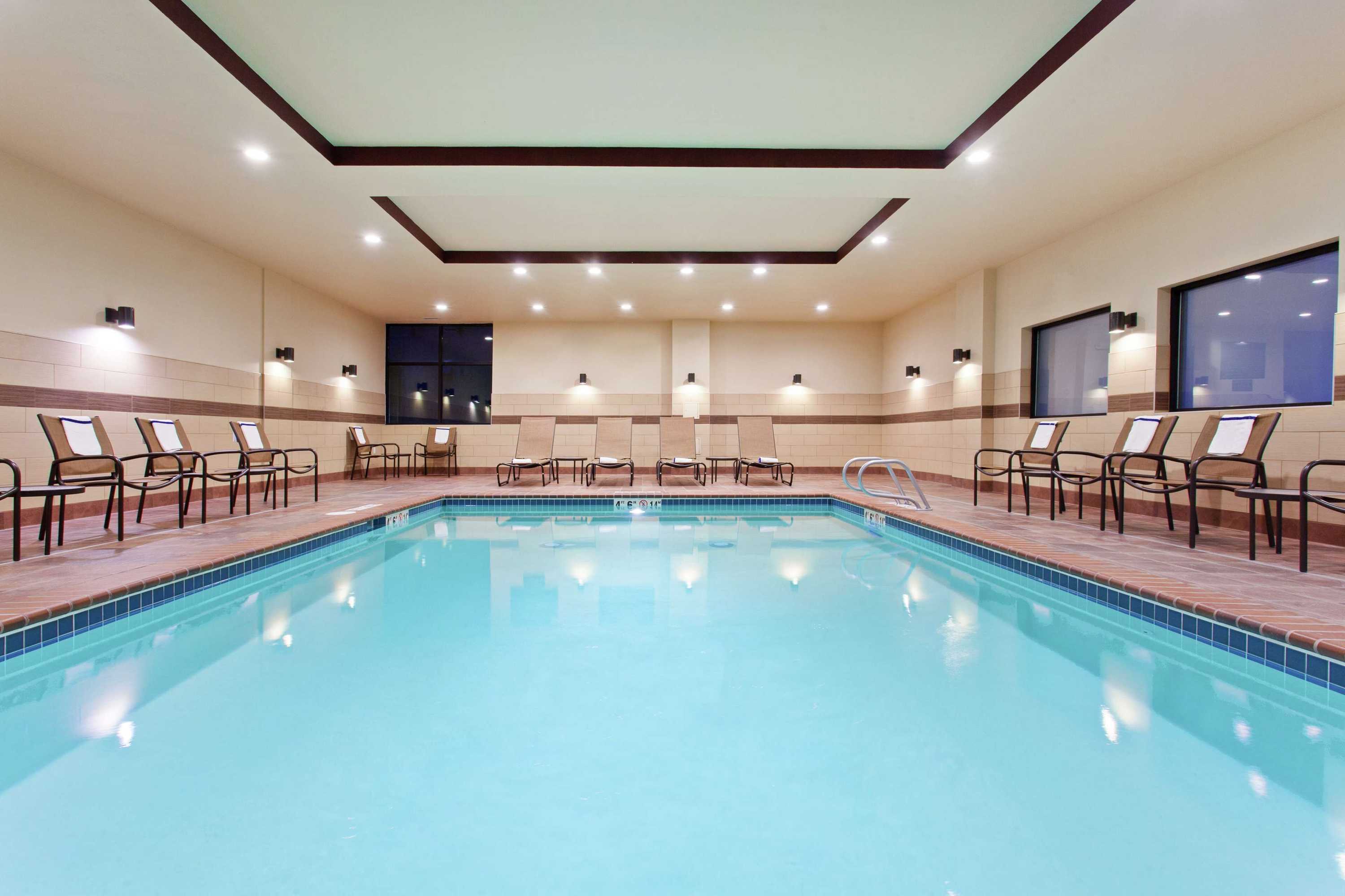 Gift card for Hampton Inn Seattle/everett