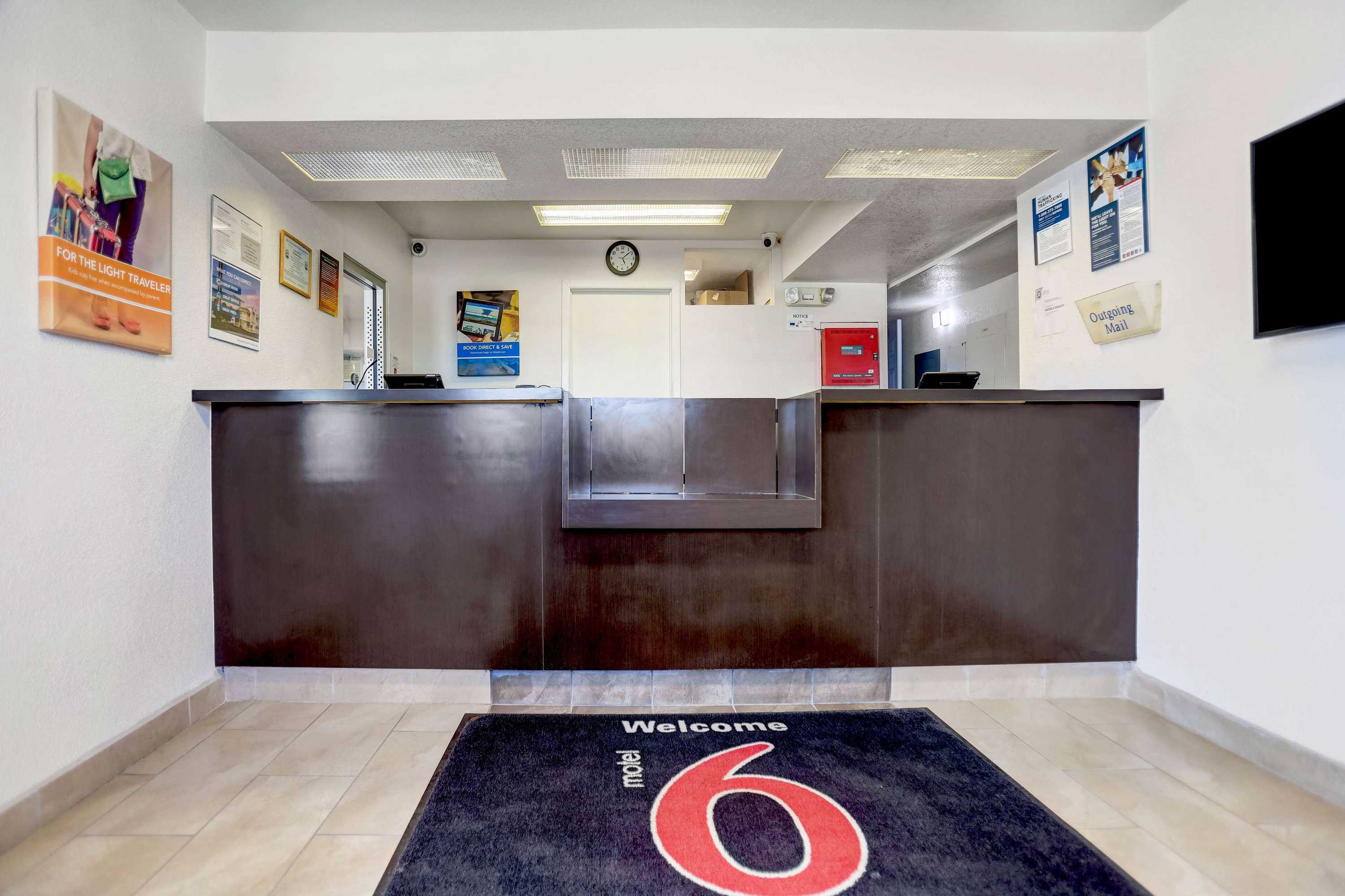 Gift card for Motel 6 Grants, NM Gift card for Motel 6 Grants, NM