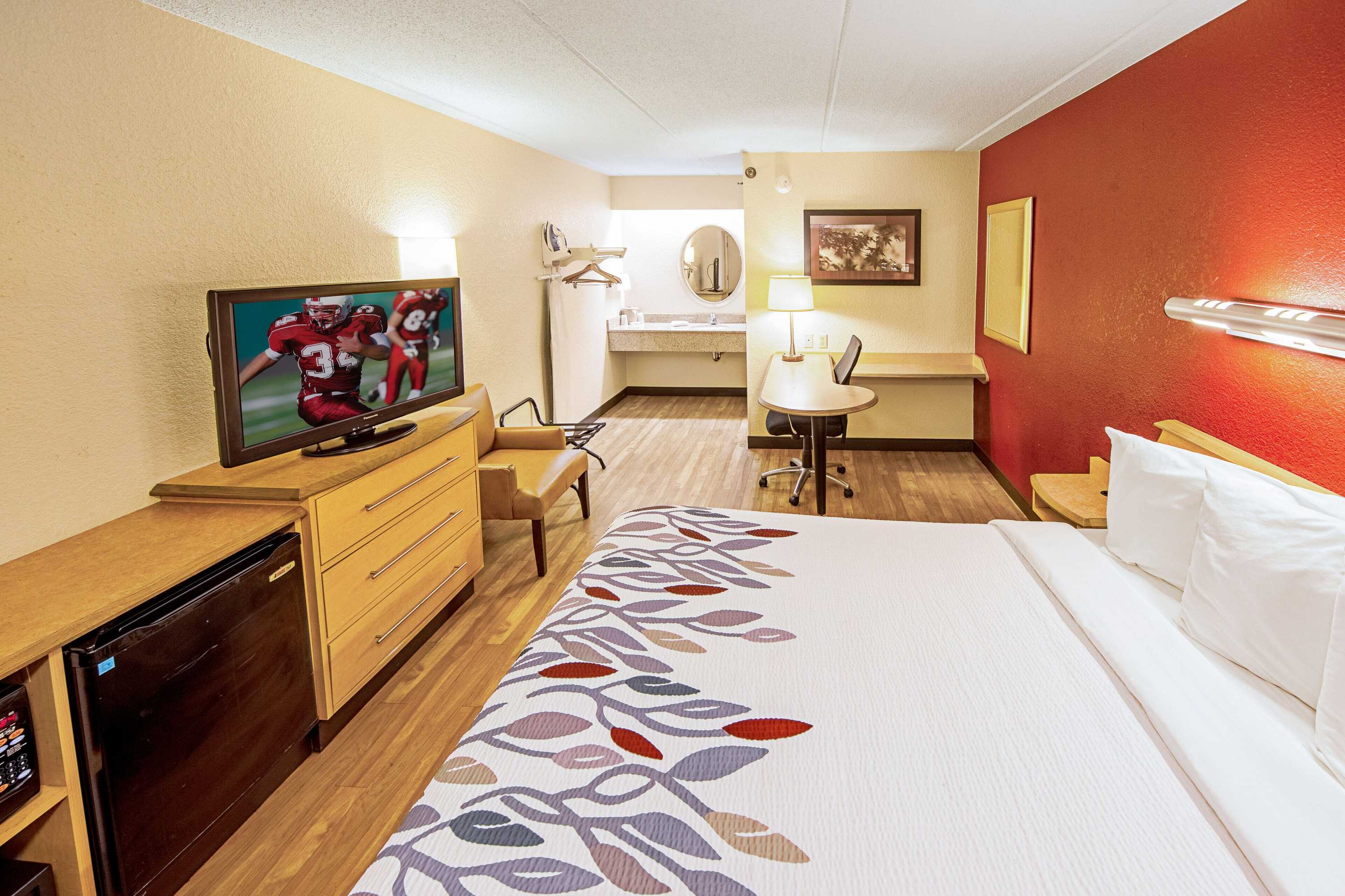 Gift card for Red Roof Inn St Clairsville - Wheeling West Gift card for Red Roof Inn St Clairsville - Wheeling West