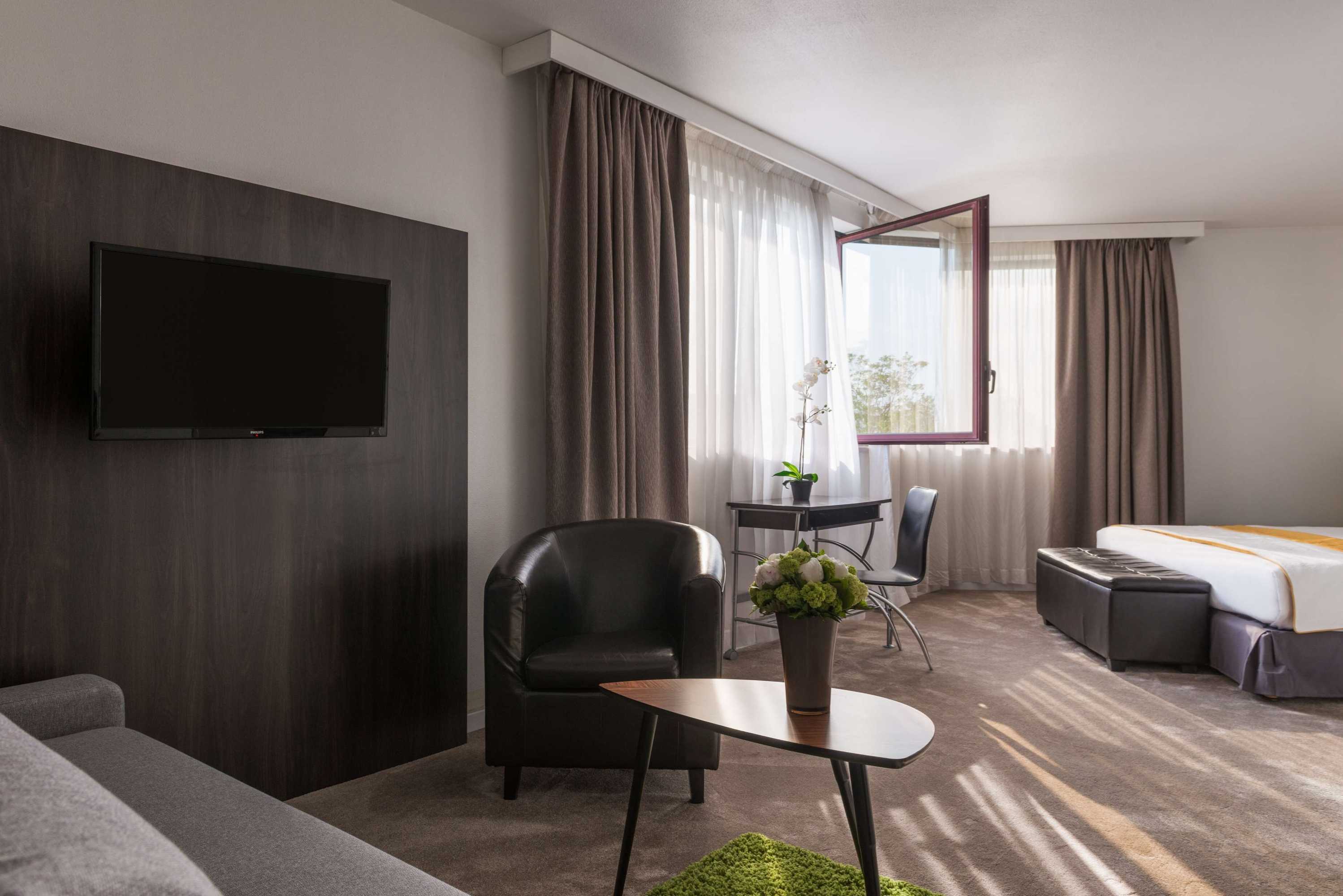 Gift card for Best Western Hotel le Galice Aix-En-Provence Gift card for Best Western Hotel le Galice Aix-En-Provence