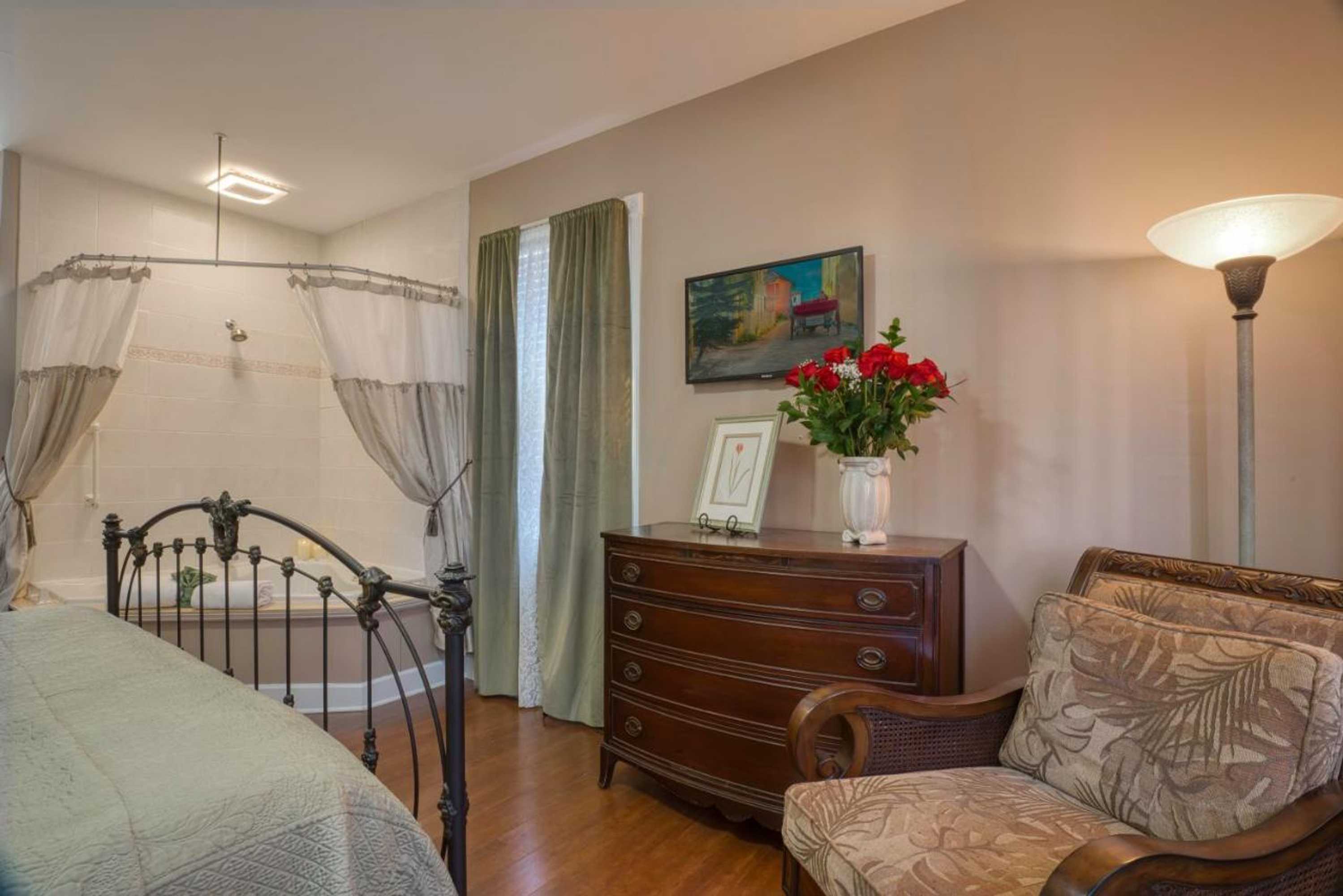 Gift card for Victorian House Bed And Breakfast