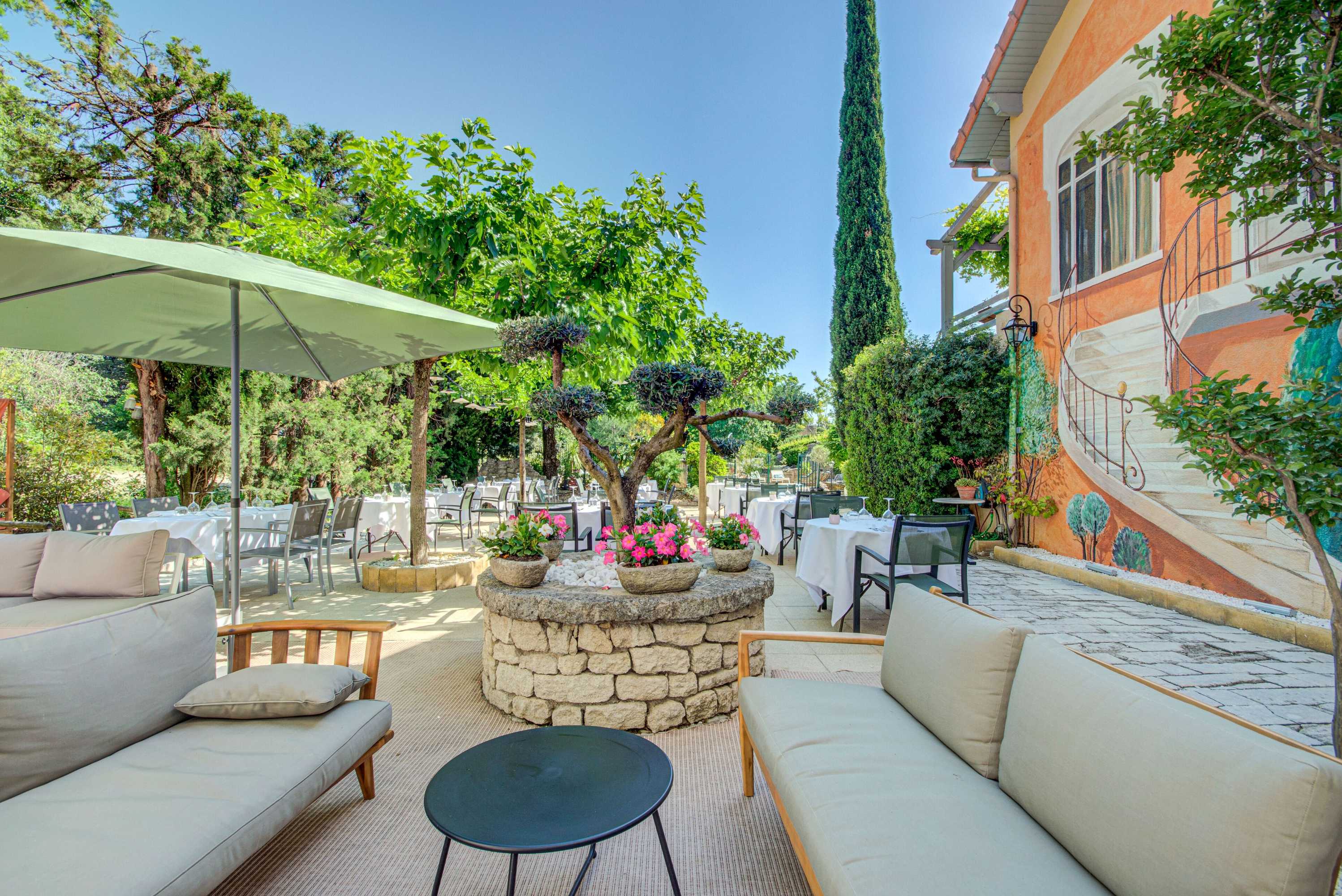 Gift card for Logis Hotel Le Blason de Provence Gift card for Logis Hotel Le Blason de Provence