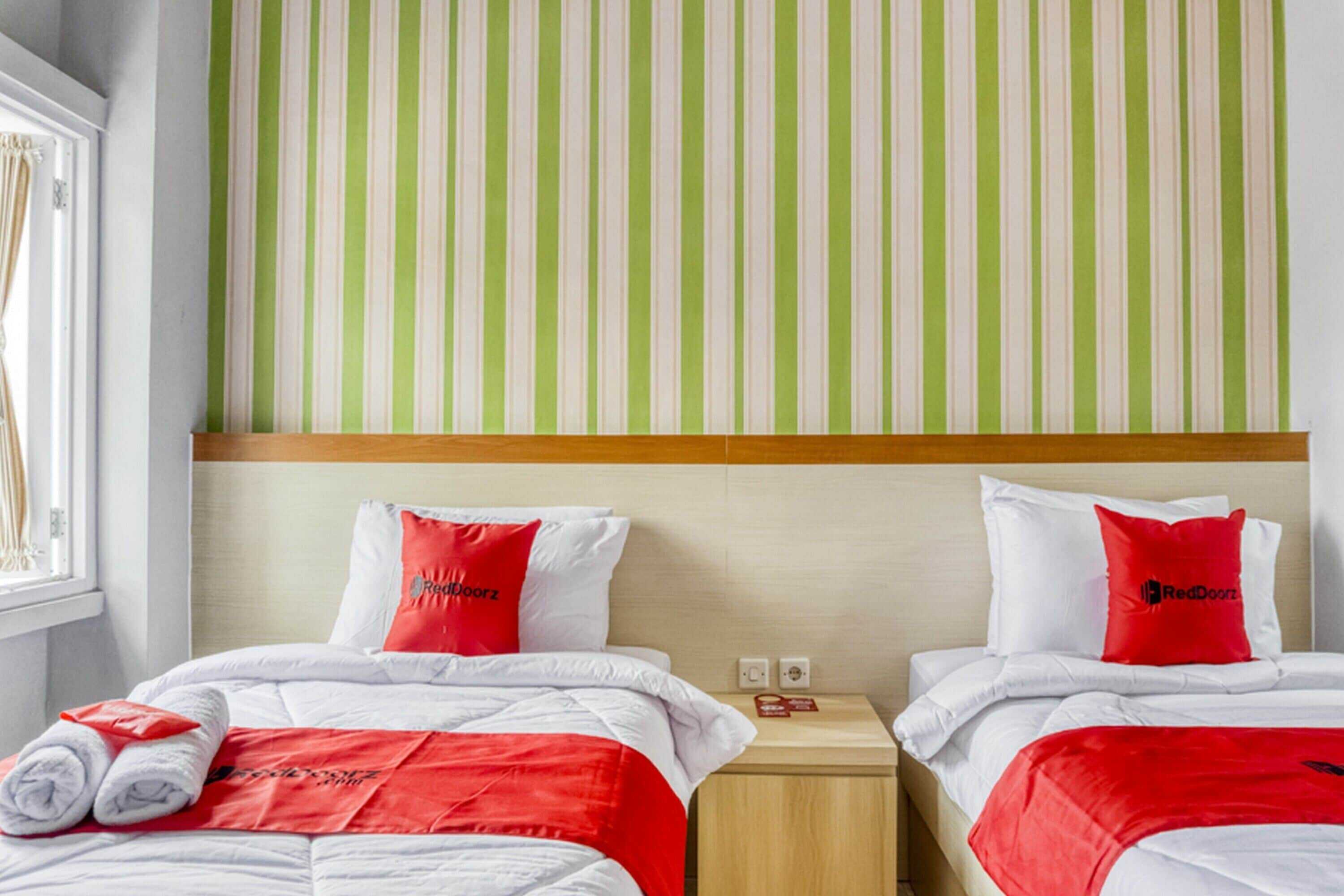 Gift card for Reddoorz Near Sindu Kusuma Edupark 2