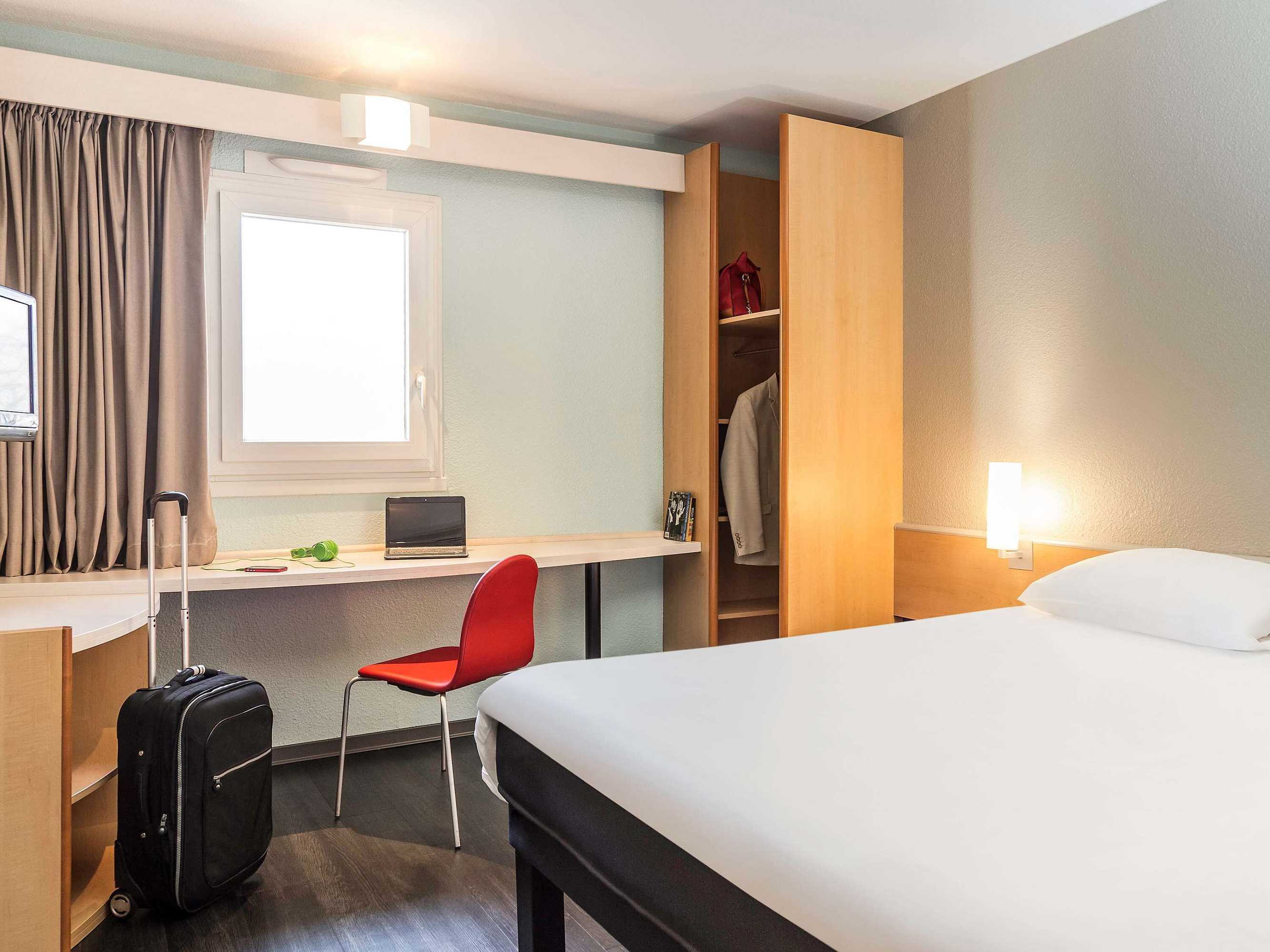 Gift card for Ibis Thonon Centre Hotel Gift card for Ibis Thonon Centre Hotel