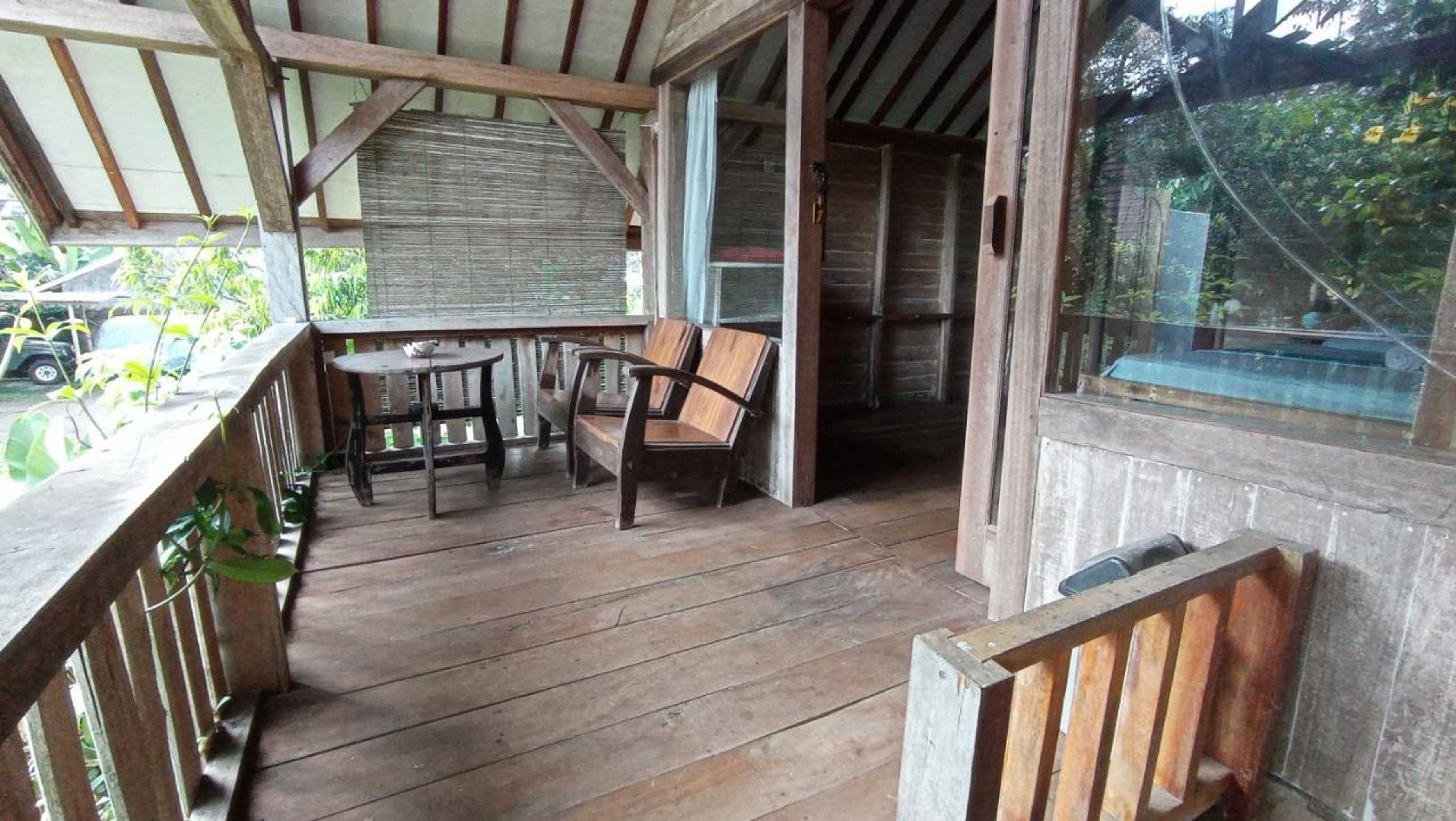 Gift card for Hakiki Inn Bungalows