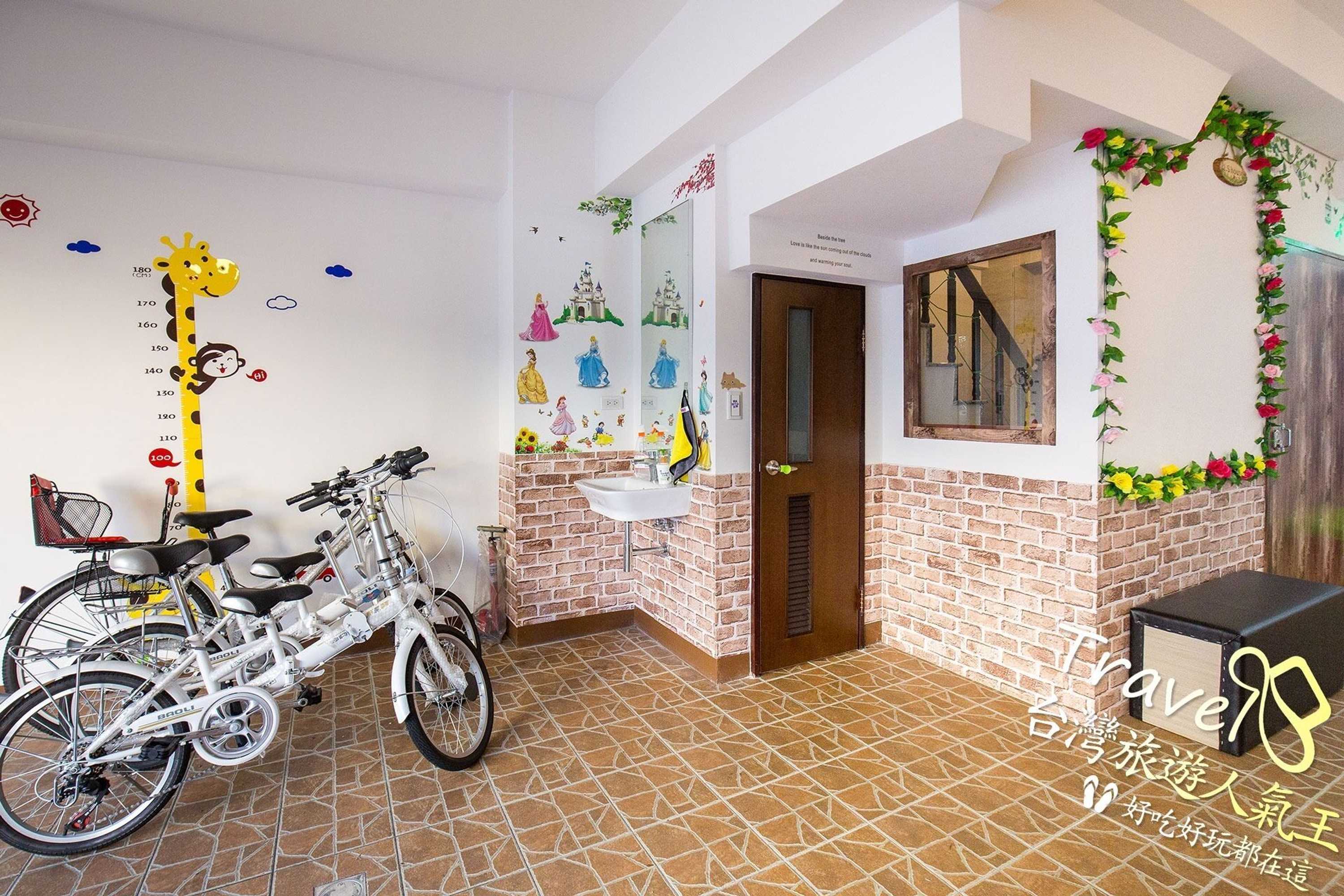 Gift card for J.s 23 Kids Homestay