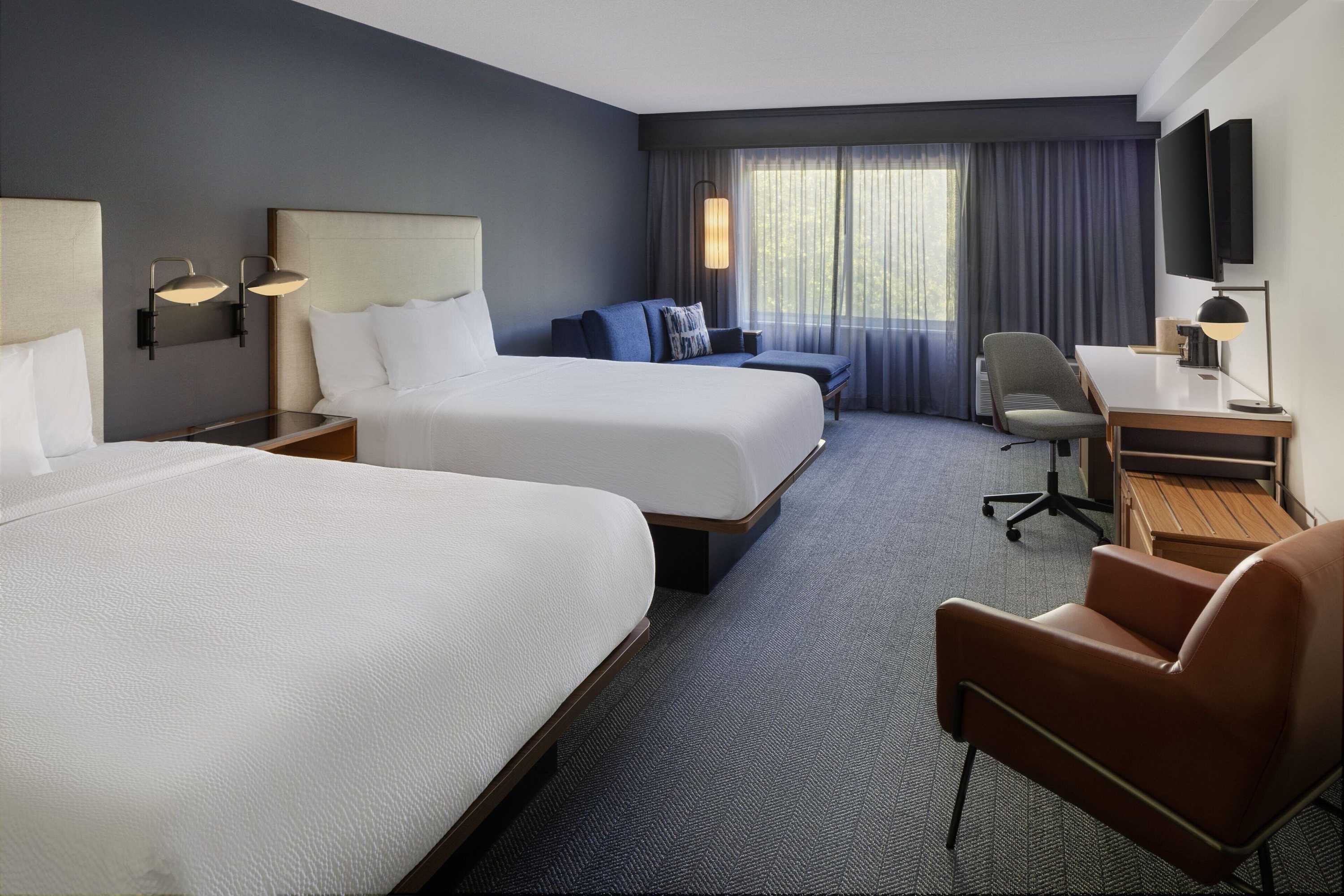 Gift card for Courtyard by Marriott Edison Woodbridge Gift card for Courtyard by Marriott Edison Woodbridge