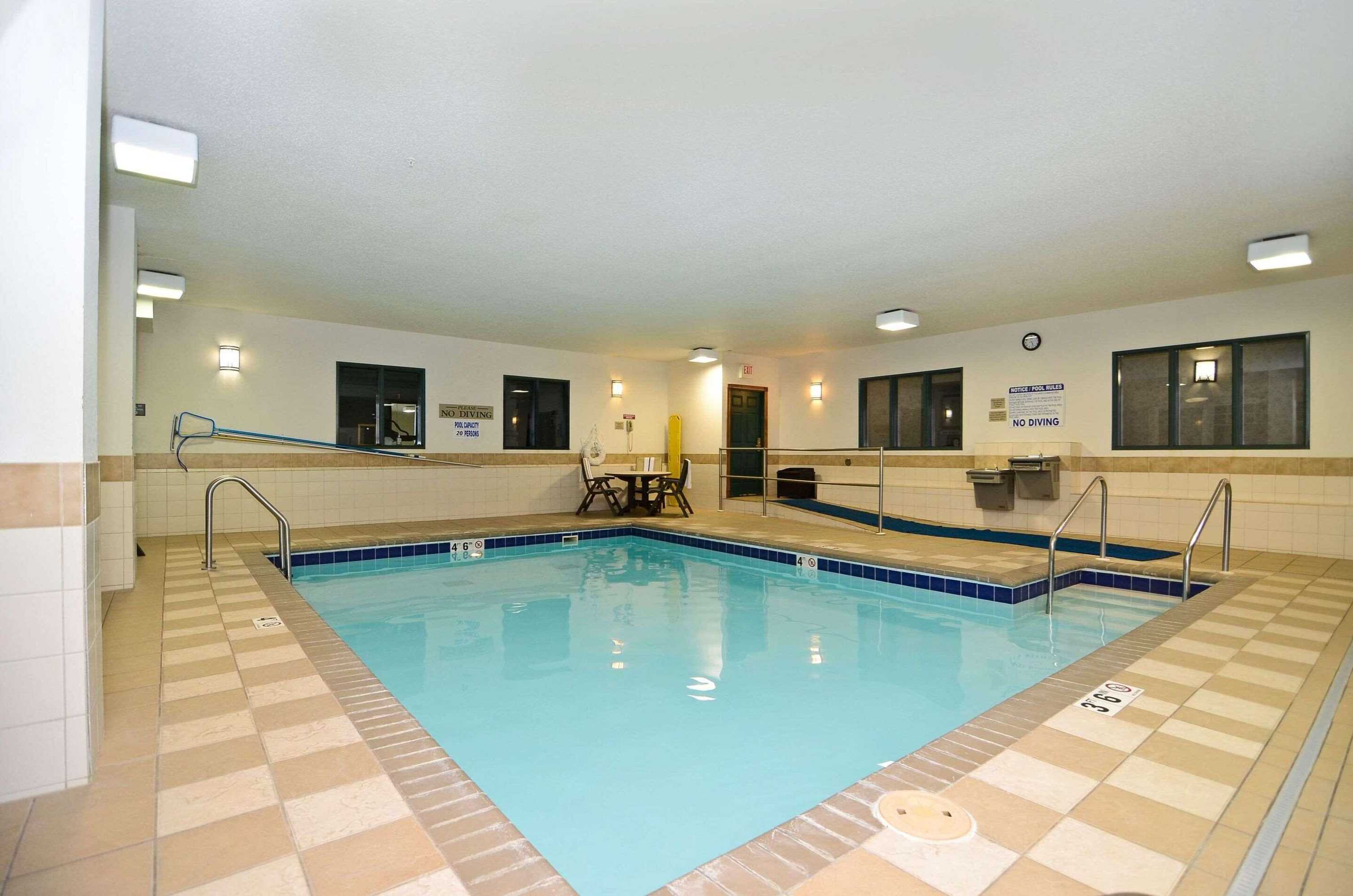 Gift card for Country Inn & Suites by Radisson, Stevens Point, WI Gift card for Country Inn & Suites by Radisson, Stevens Point, WI