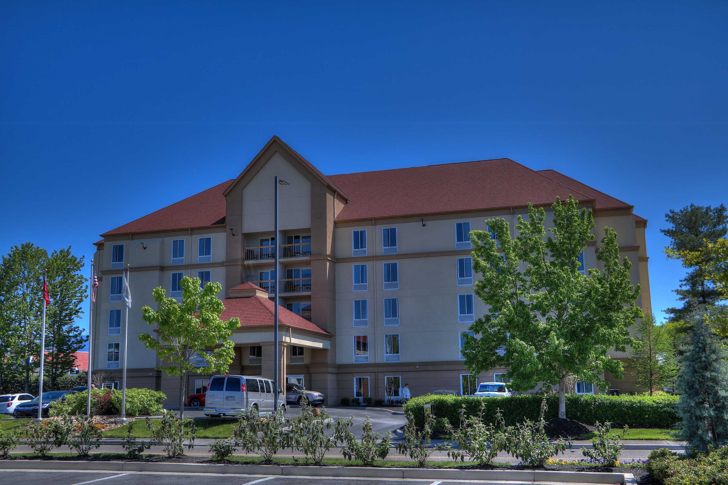 Gift card for La Quinta Inn & Suites by Wyndham Pigeon Forge Gift card for La Quinta Inn & Suites by Wyndham Pigeon Forge