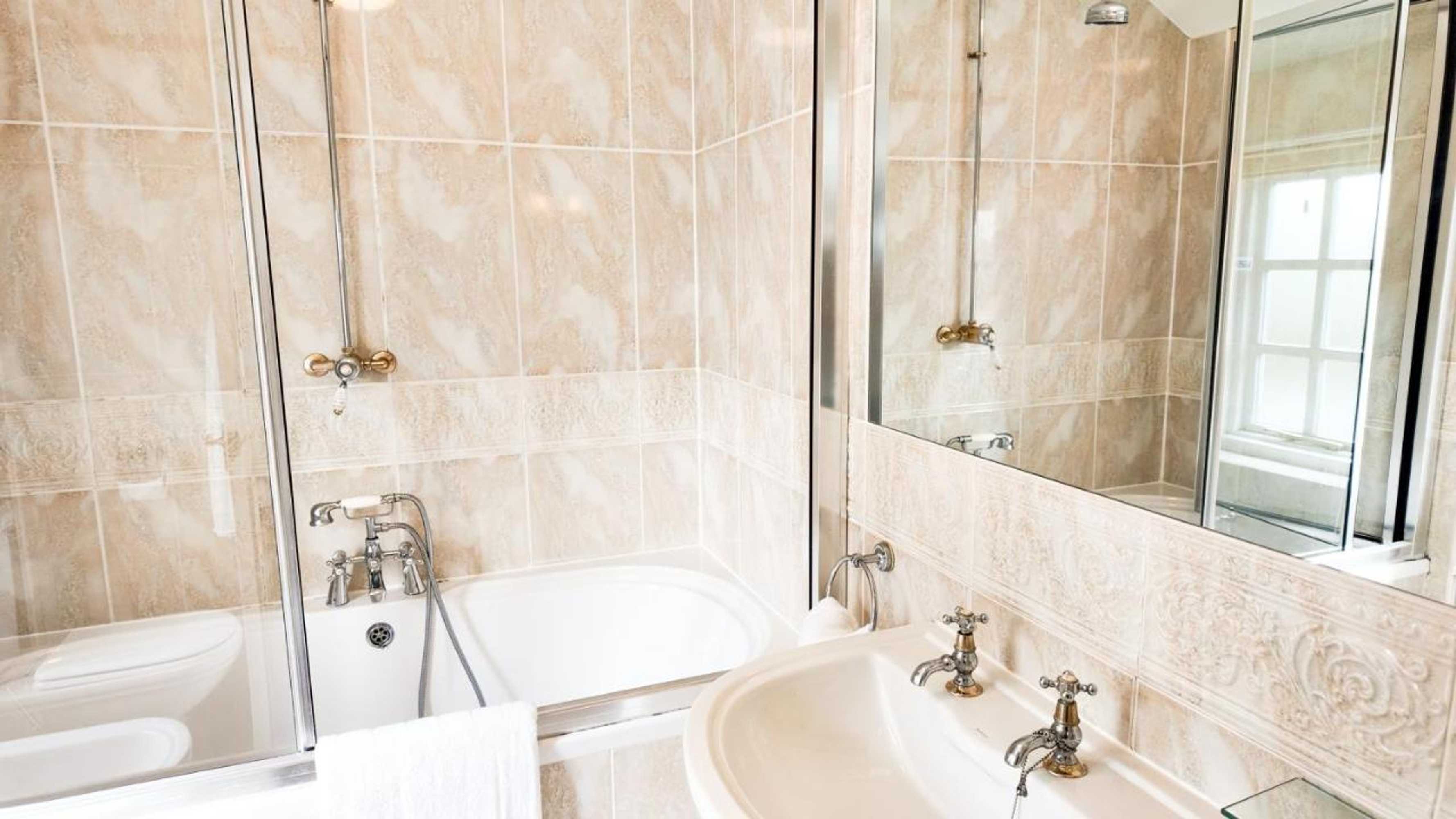 Gift card for Santo's Higham Farm Hotel