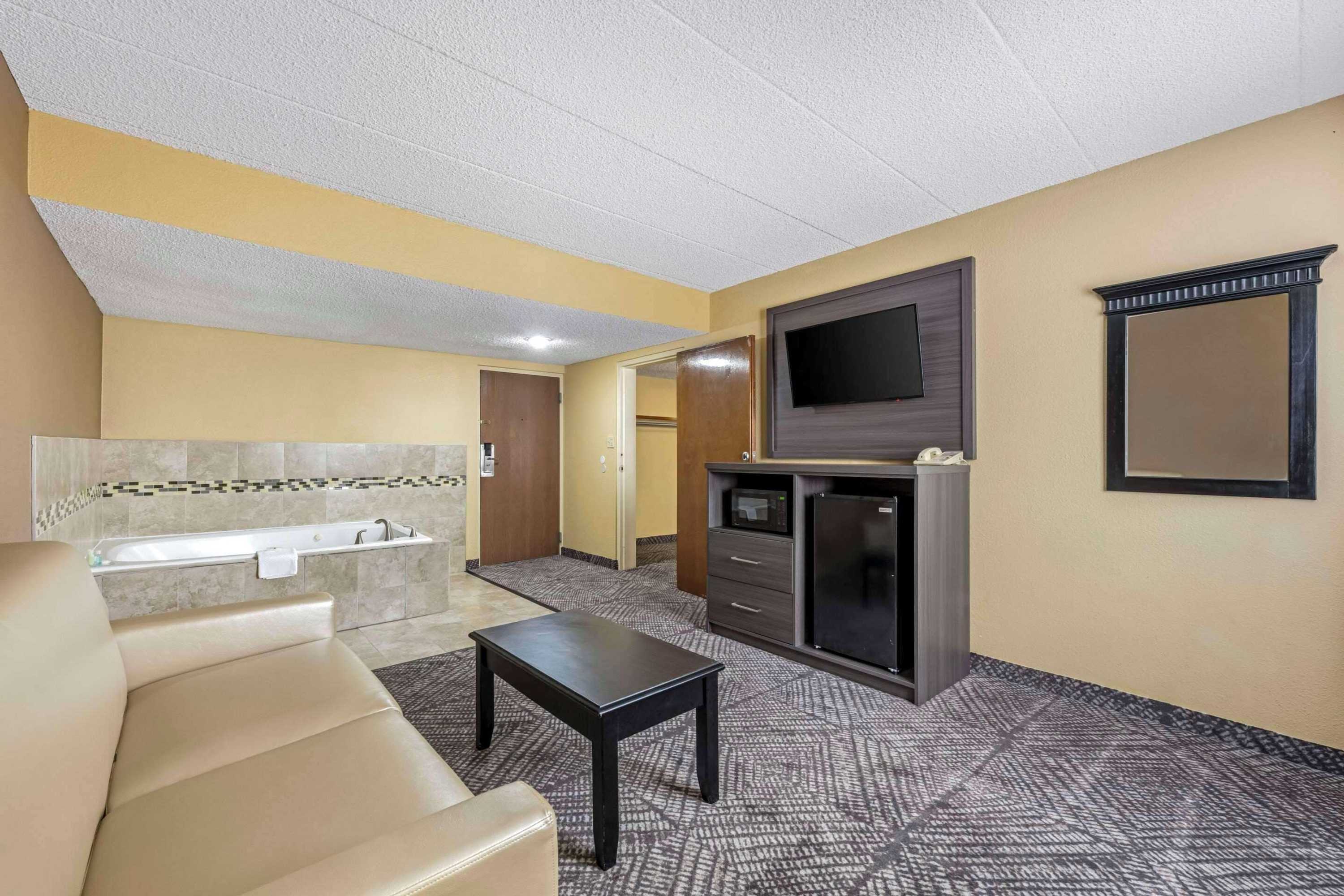 Gift card for Quality Inn & Suites Lincoln South Gift card for Quality Inn & Suites Lincoln South
