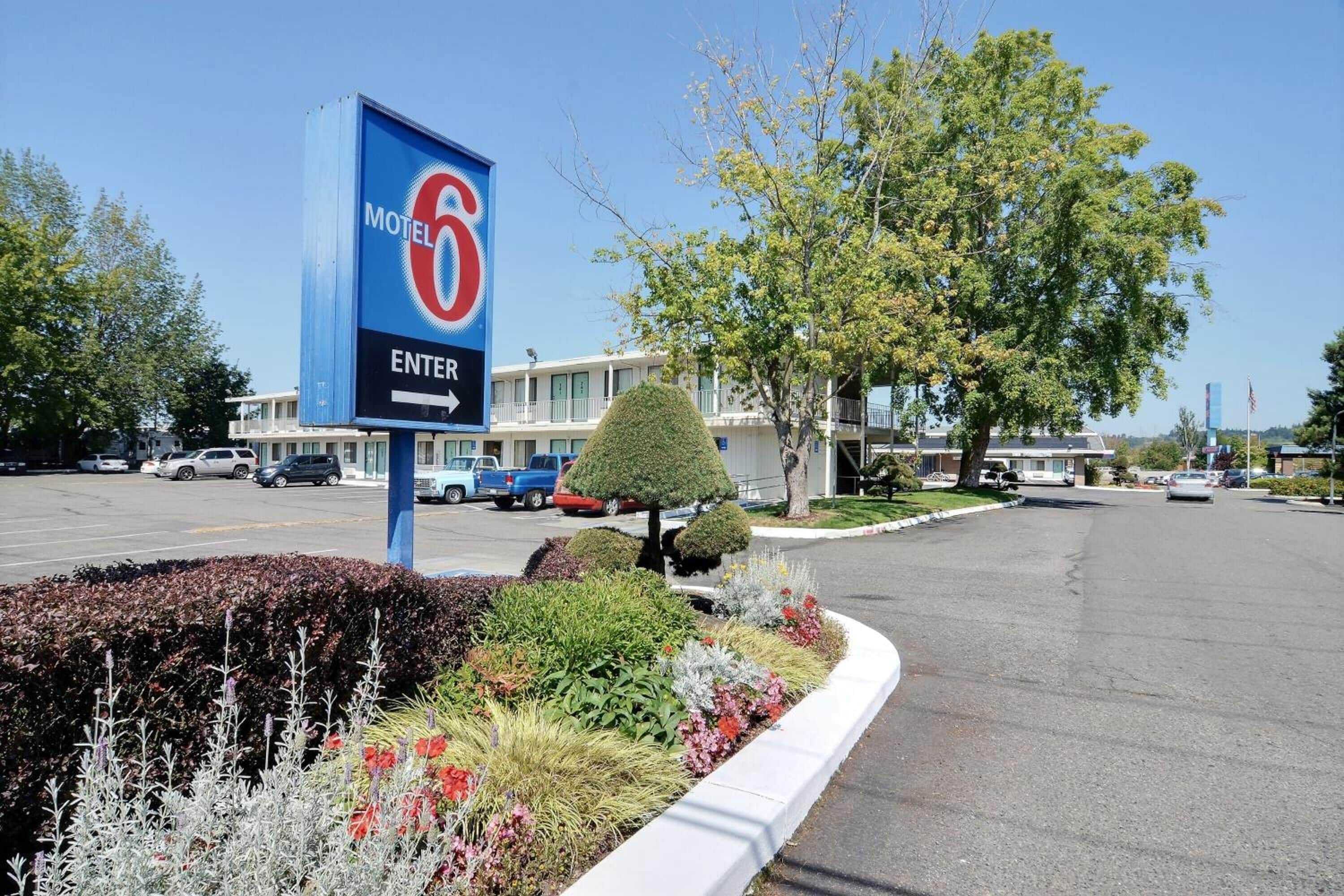 Gift card for Motel 6 Tacoma, WA - Fife