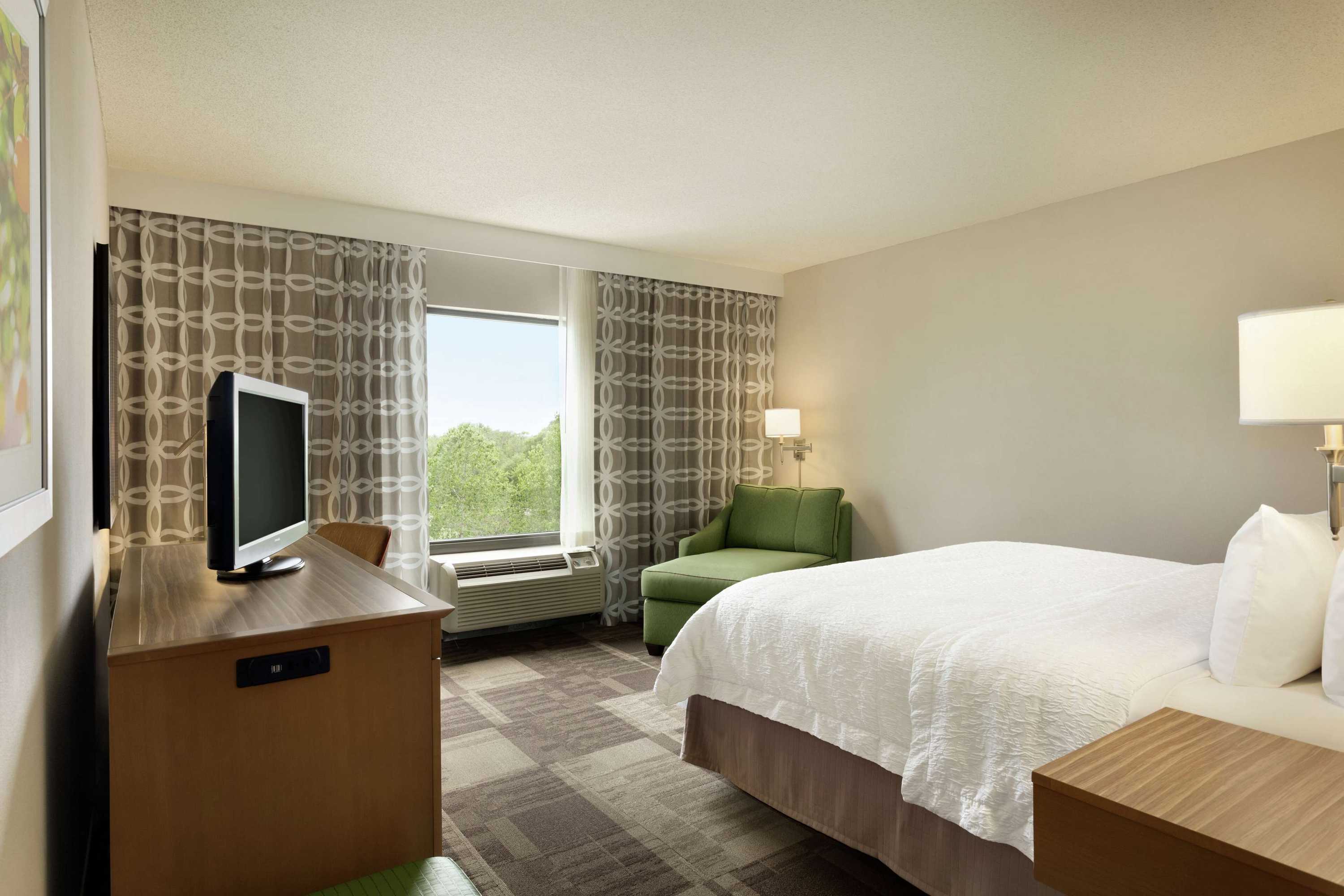 Gift card for Hampton Inn & Suites Largo Gift card for Hampton Inn & Suites Largo