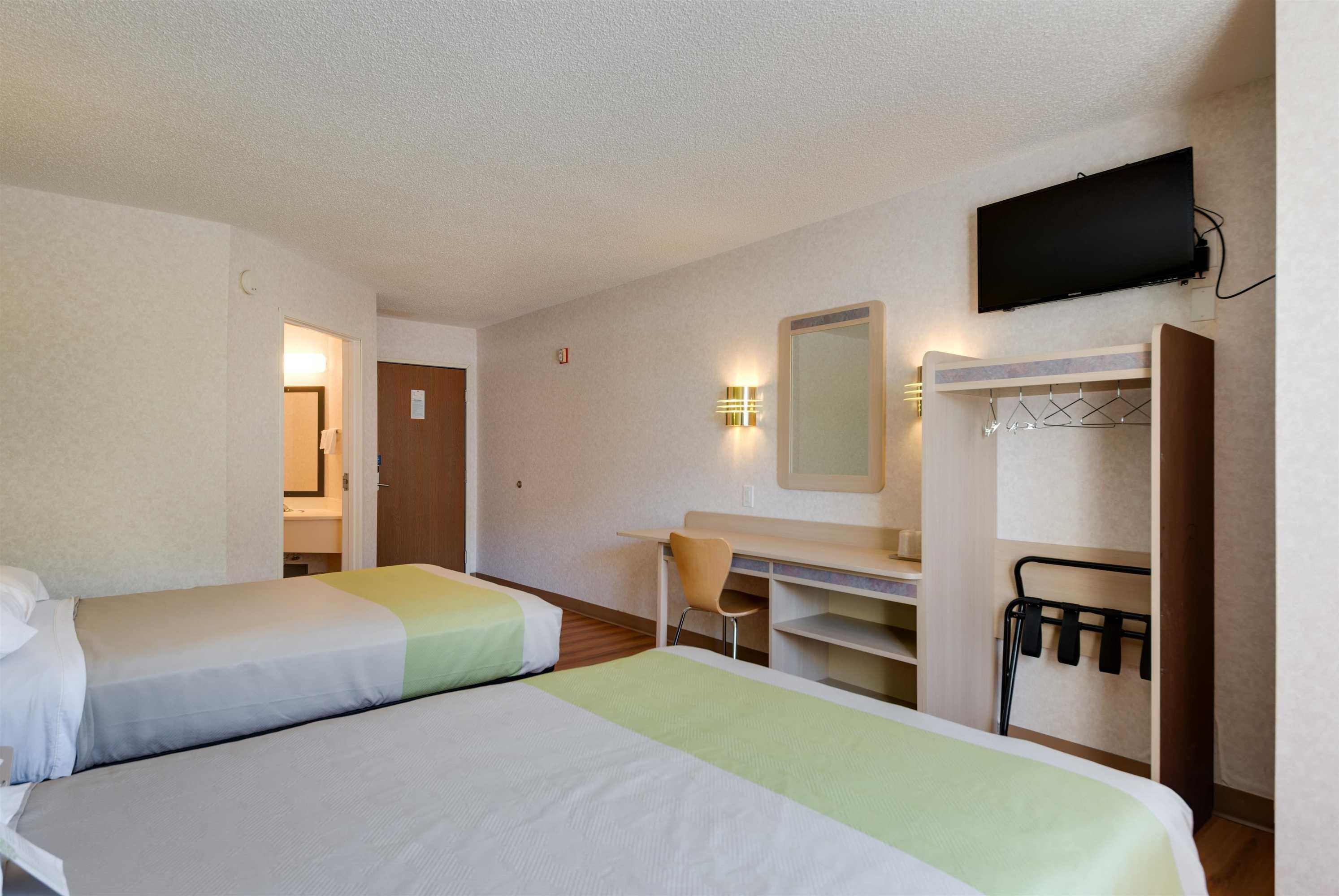 Gift card for Motel 6 Statesville, NC