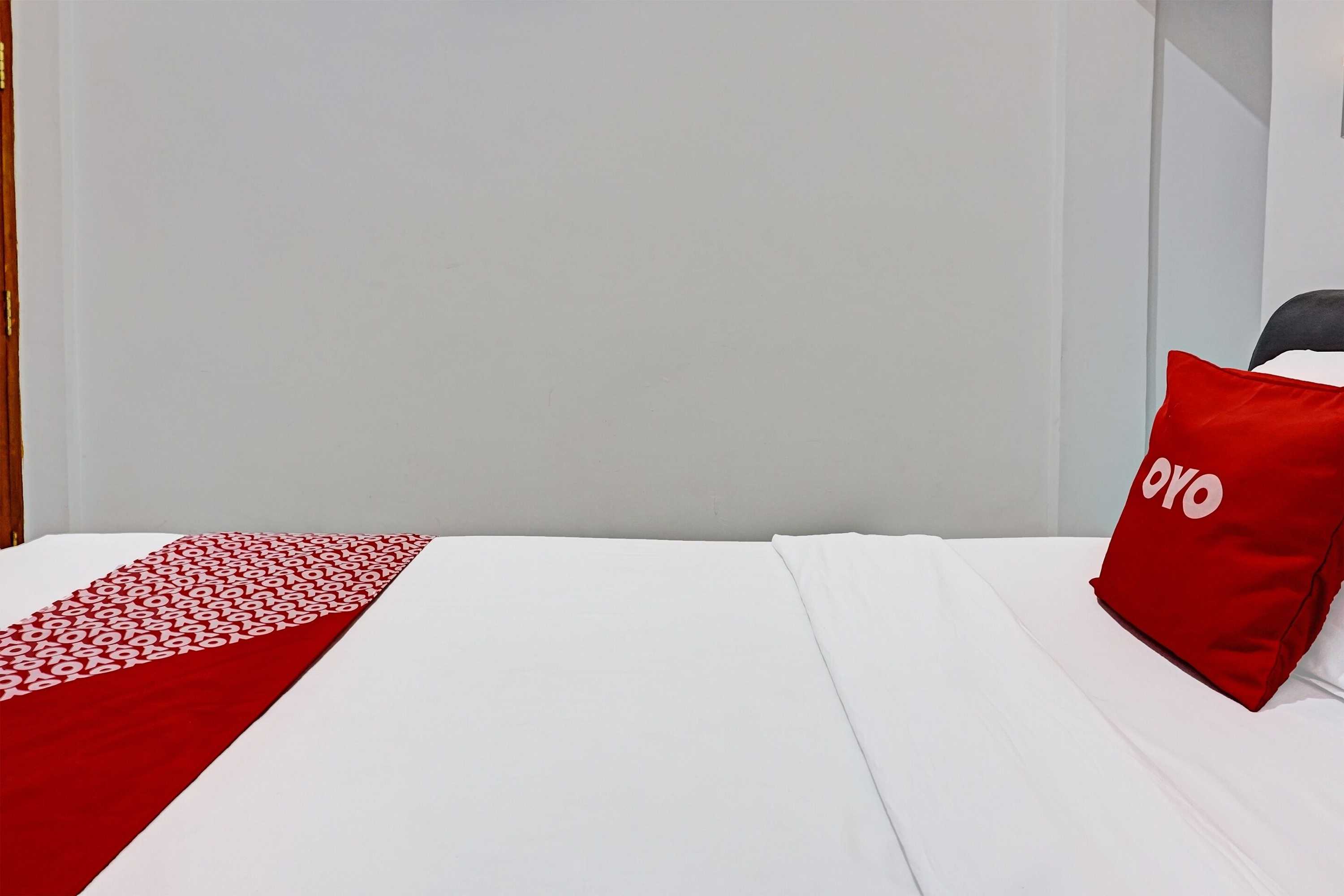 Gift card for Oyo 91599 Penginapan Mutiara Madiun