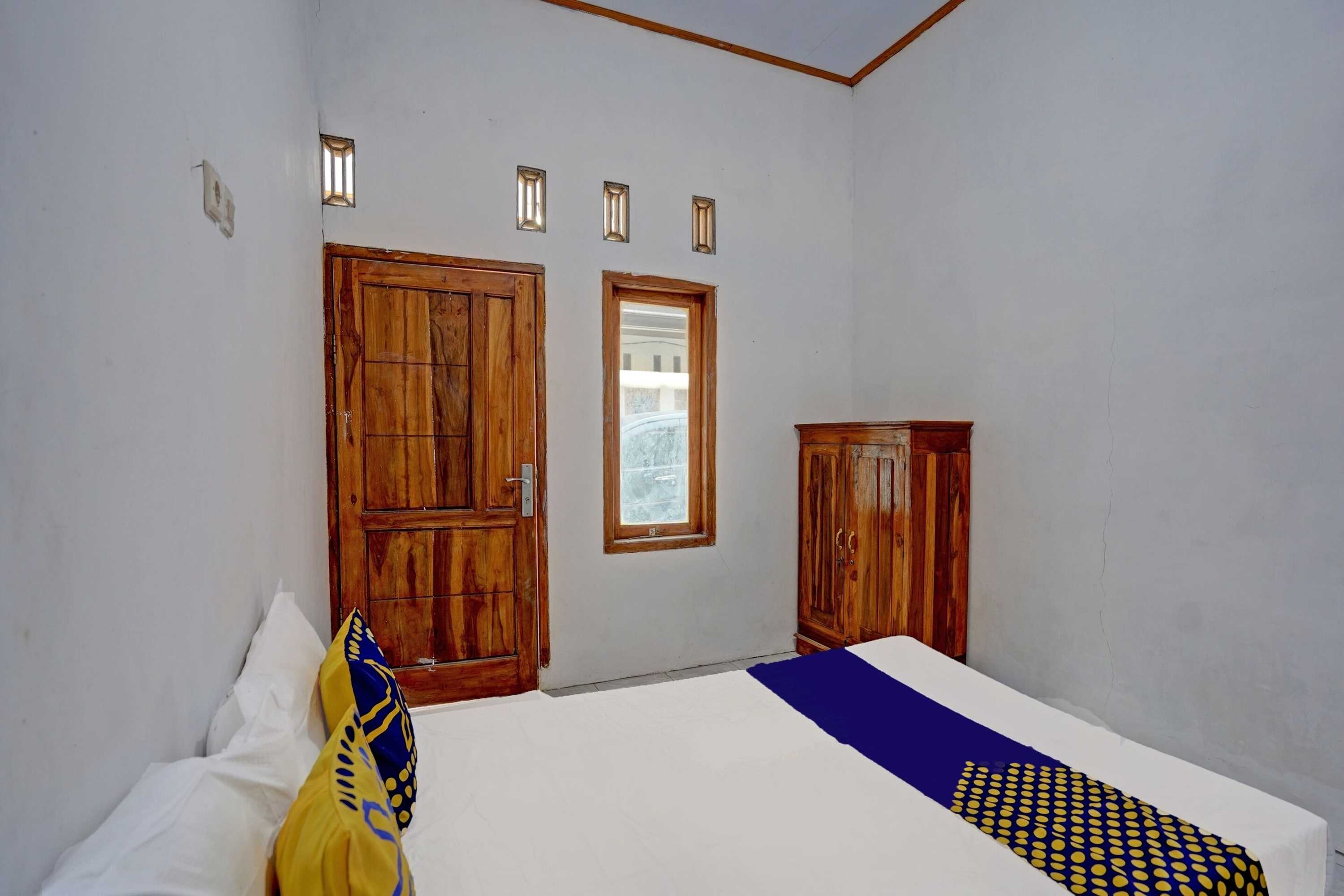 Gift card for Spot ON 92906 Surya Indah Homestay Syariah Gift card for Spot ON 92906 Surya Indah Homestay Syariah