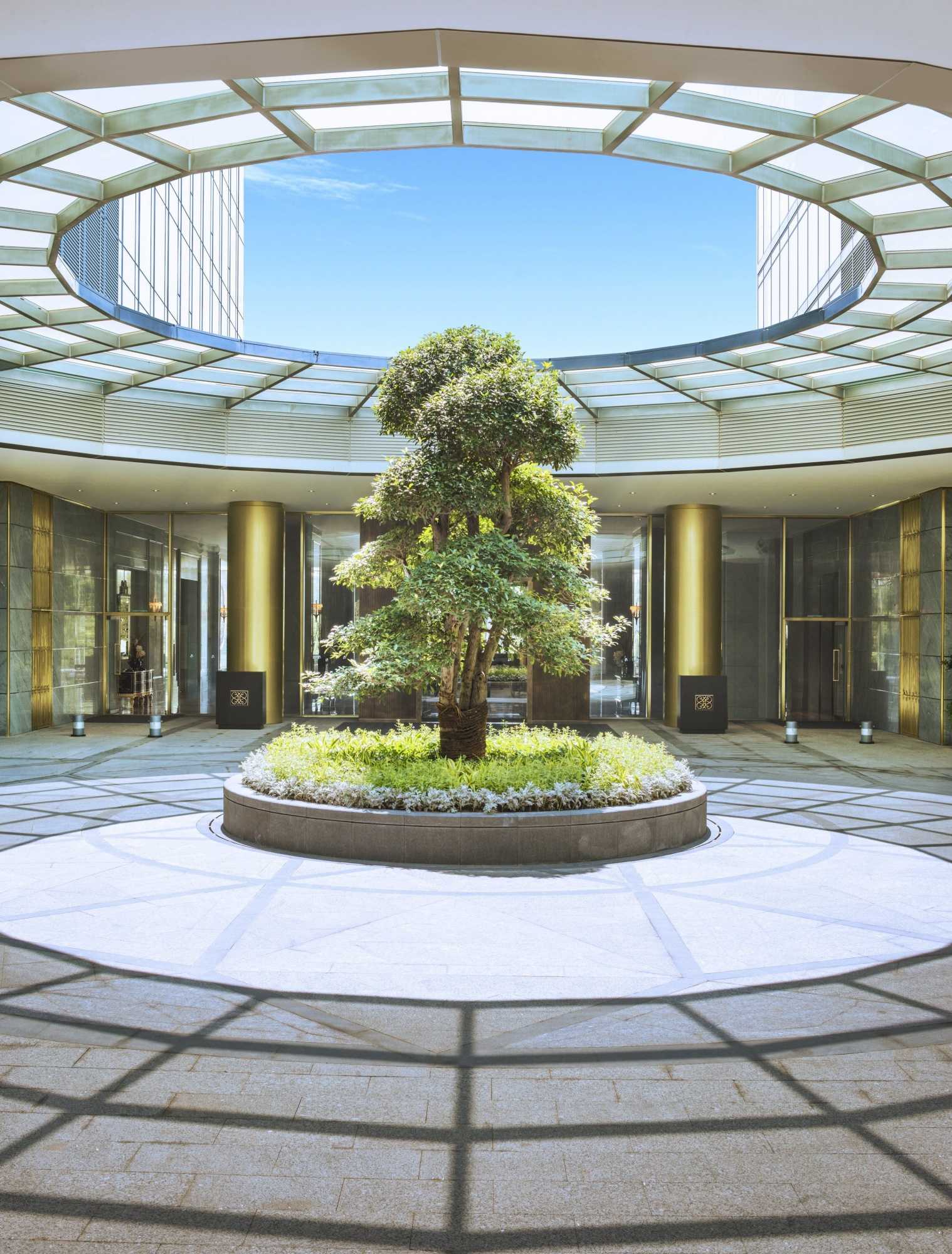 Gift card for The Azure Qiantang, a Luxury Collection Hotel, Hangzhou Gift card for The Azure Qiantang, a Luxury Collection Hotel, Hangzhou
