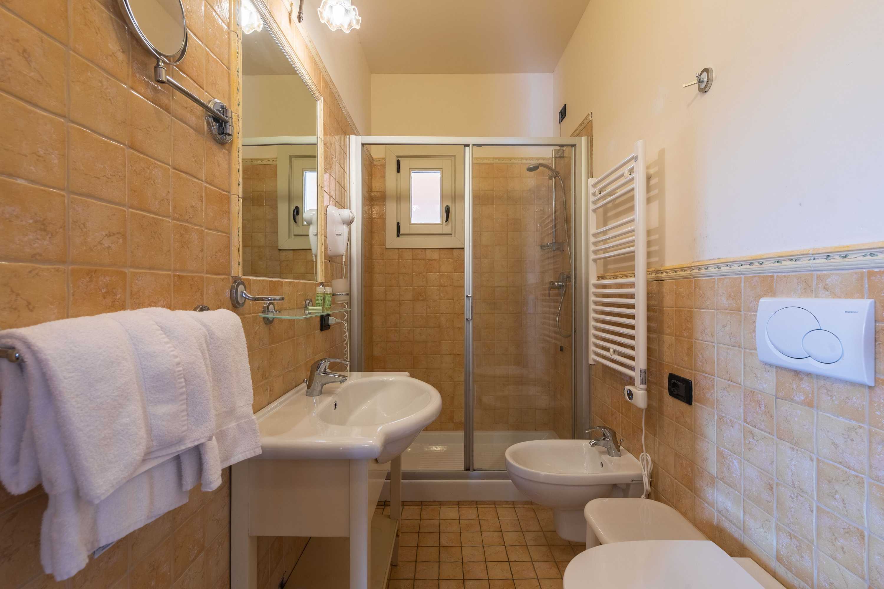 Gift card for Residence Villa il Casale - Appartamenti Wellness e Piscina Riscaldata Gift card for Residence Villa il Casale - Appartamenti Wellness e Piscina Riscaldata