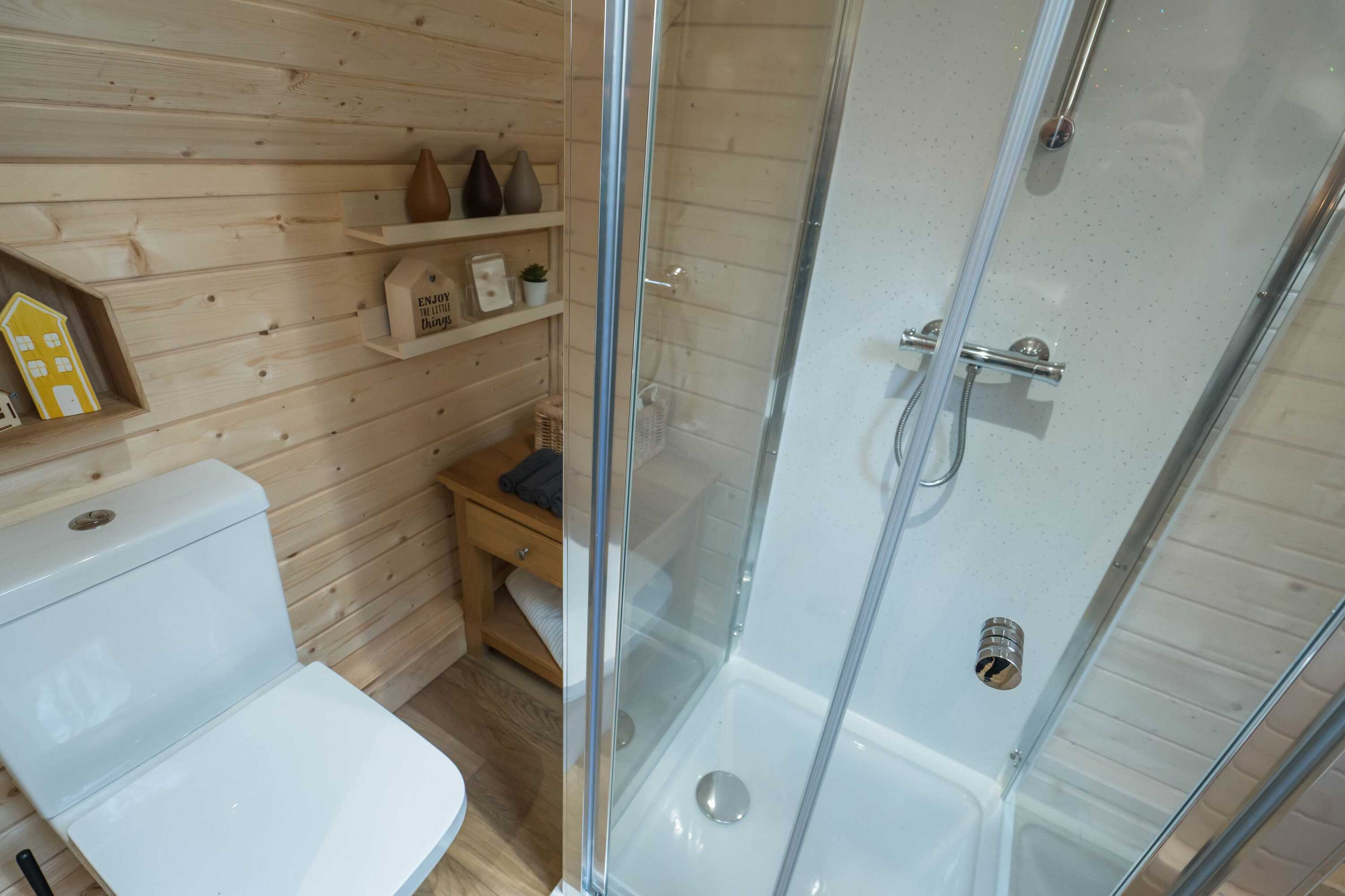 Gift card for Hobbit Cabin For 2 - Outdoor Bath / Wood Burner Gift card for Hobbit Cabin For 2 - Outdoor Bath / Wood Burner
