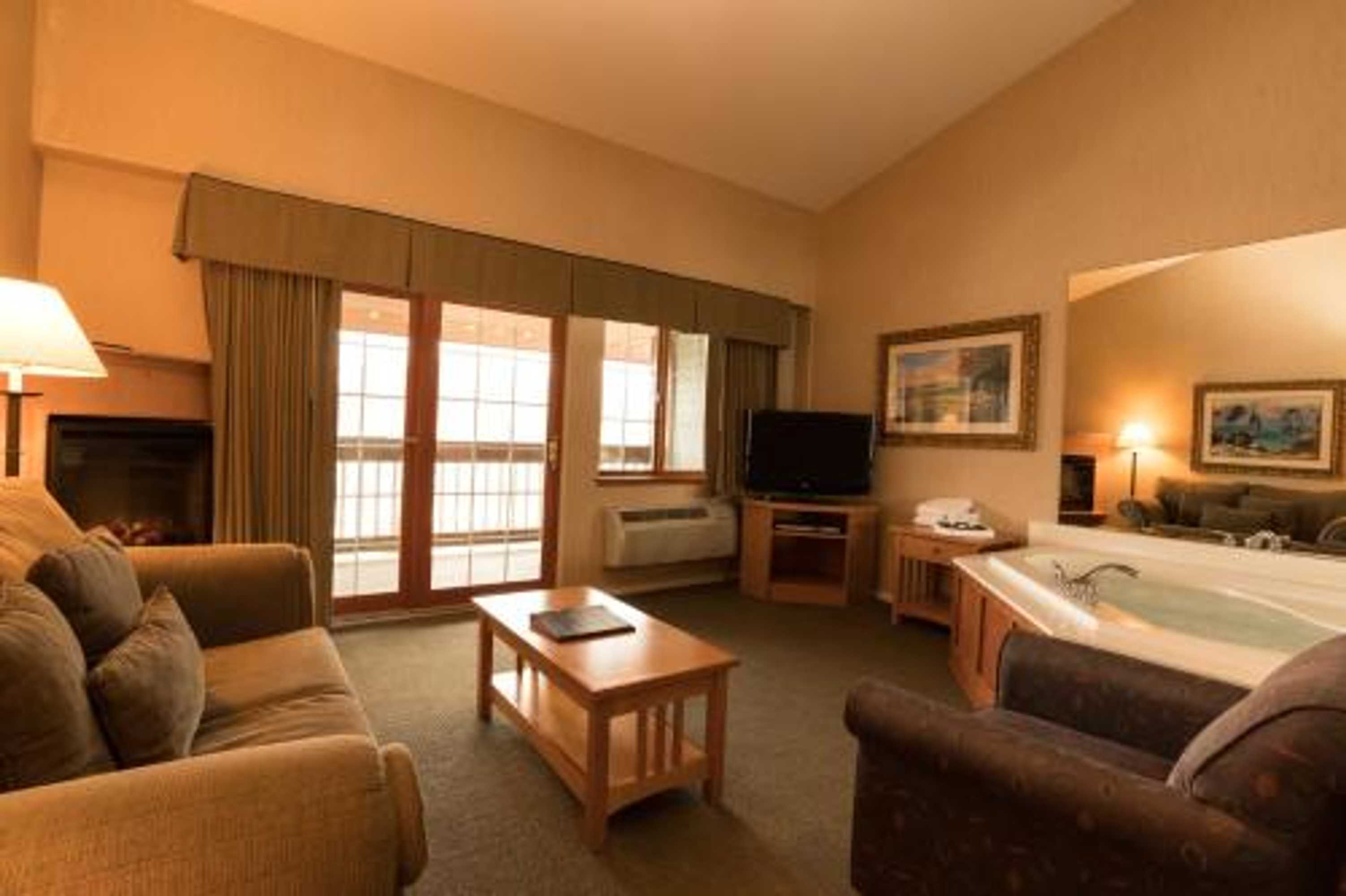 Gift card for Lakeside Lodge And Suites Gift card for Lakeside Lodge And Suites
